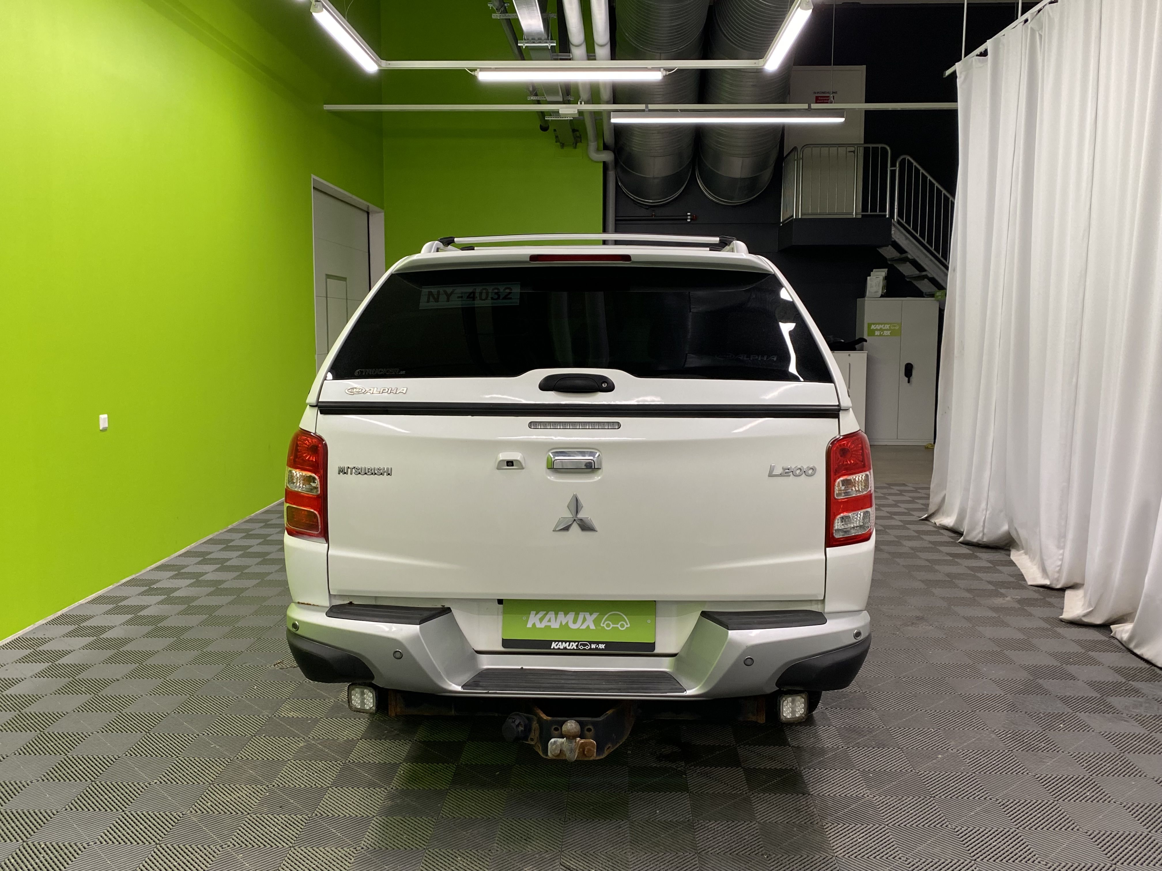 Mitsubishi L200 2016