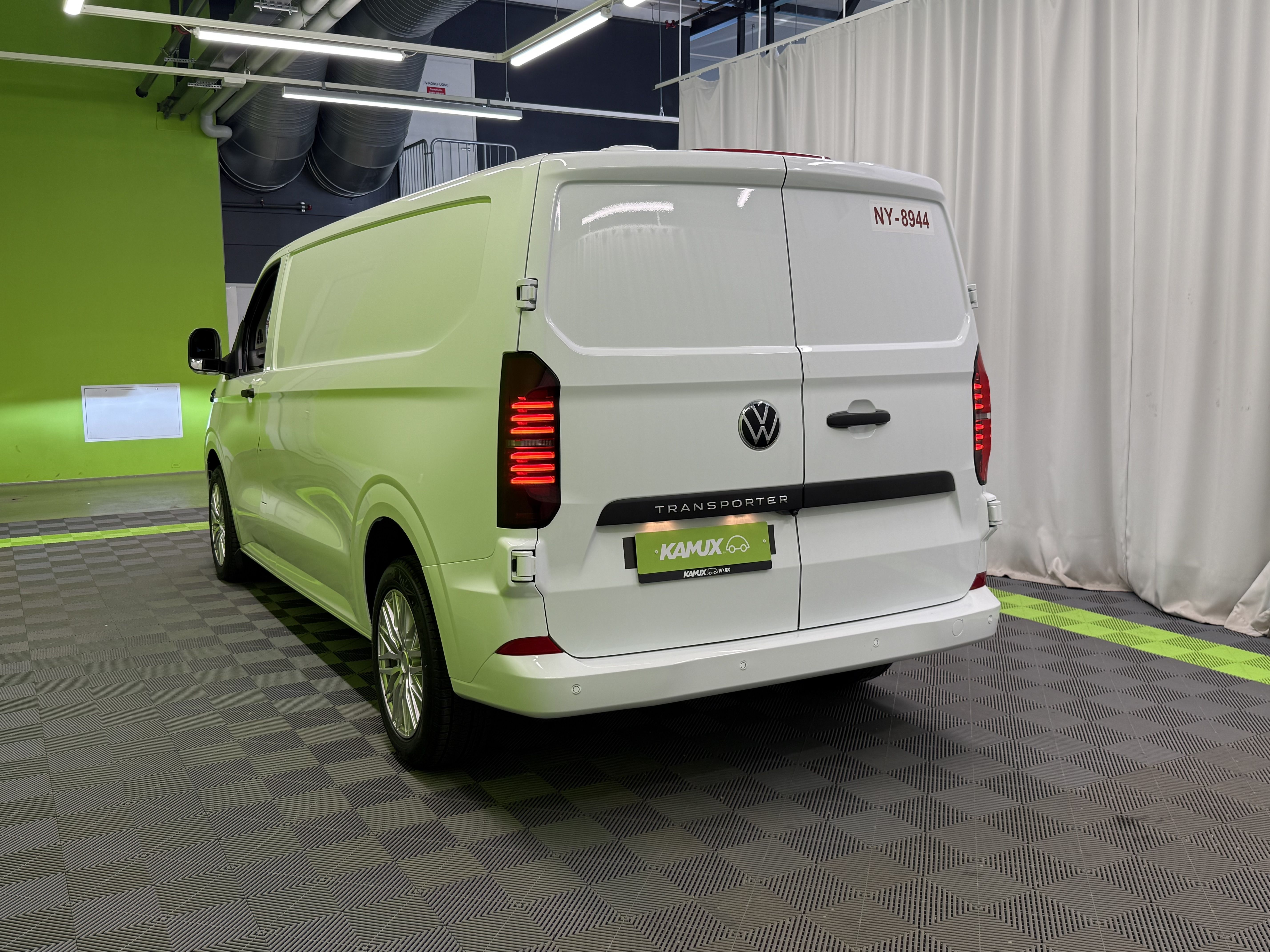 Volkswagen Transporter 2025