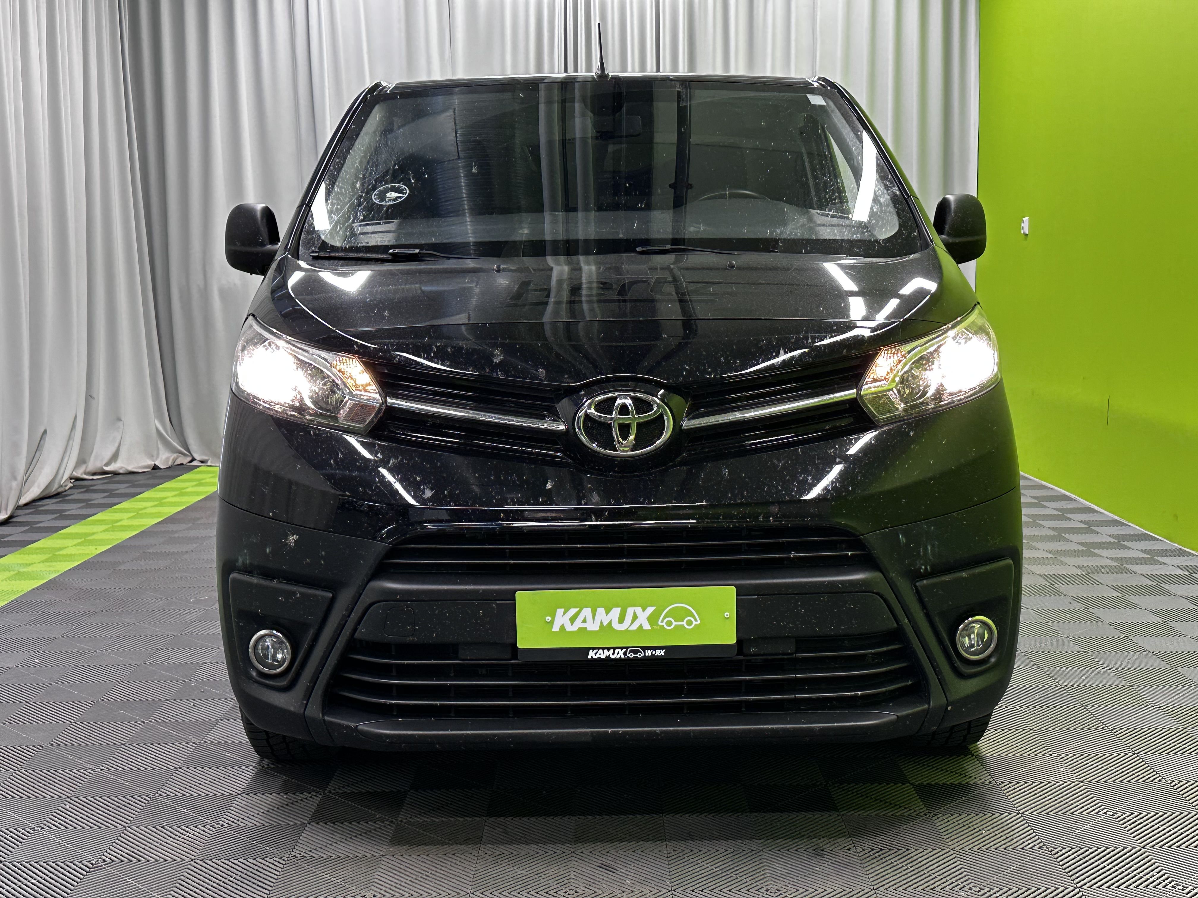Toyota Proace 2024