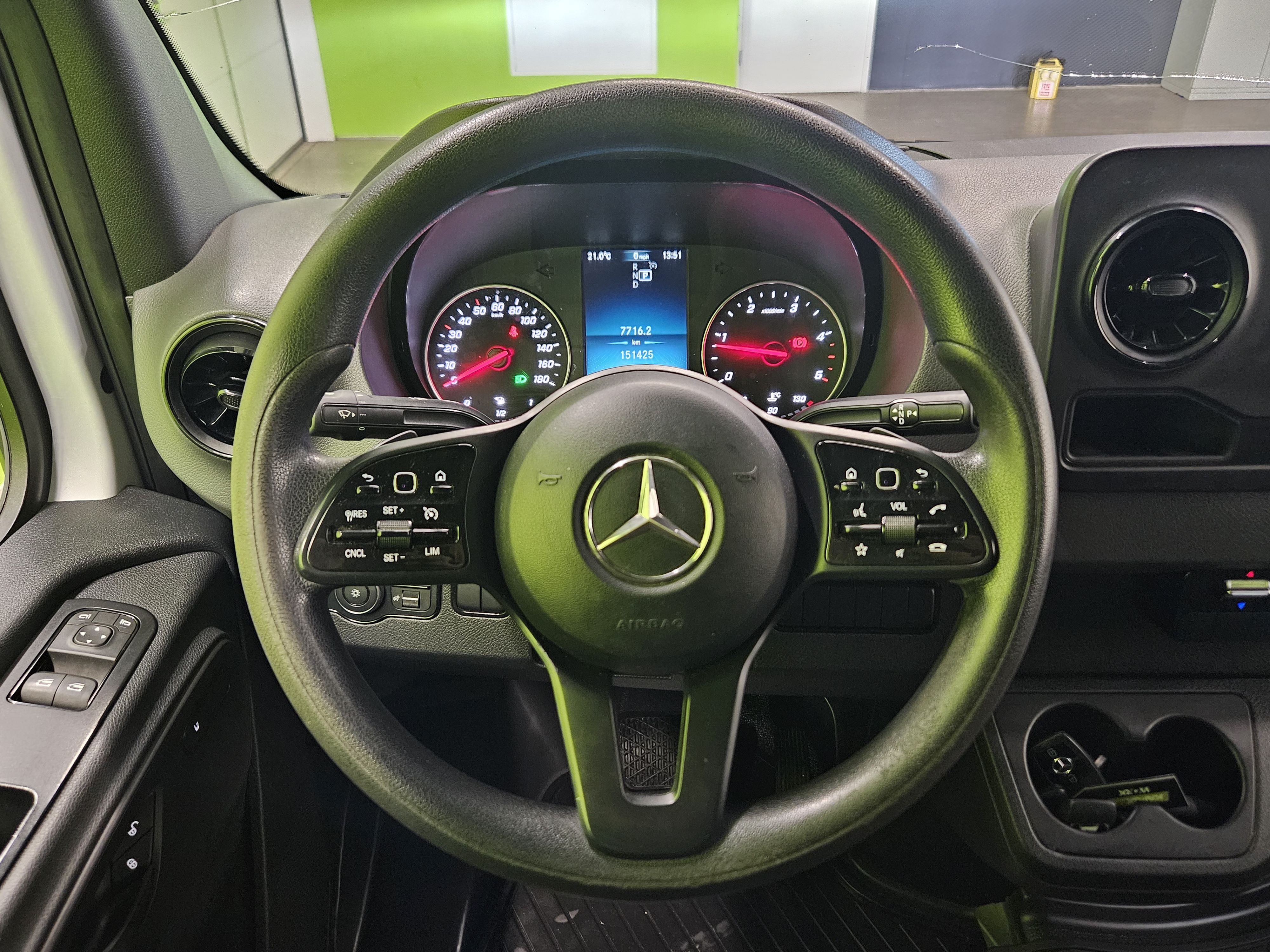 Mercedes-Benz Sprinter 2021