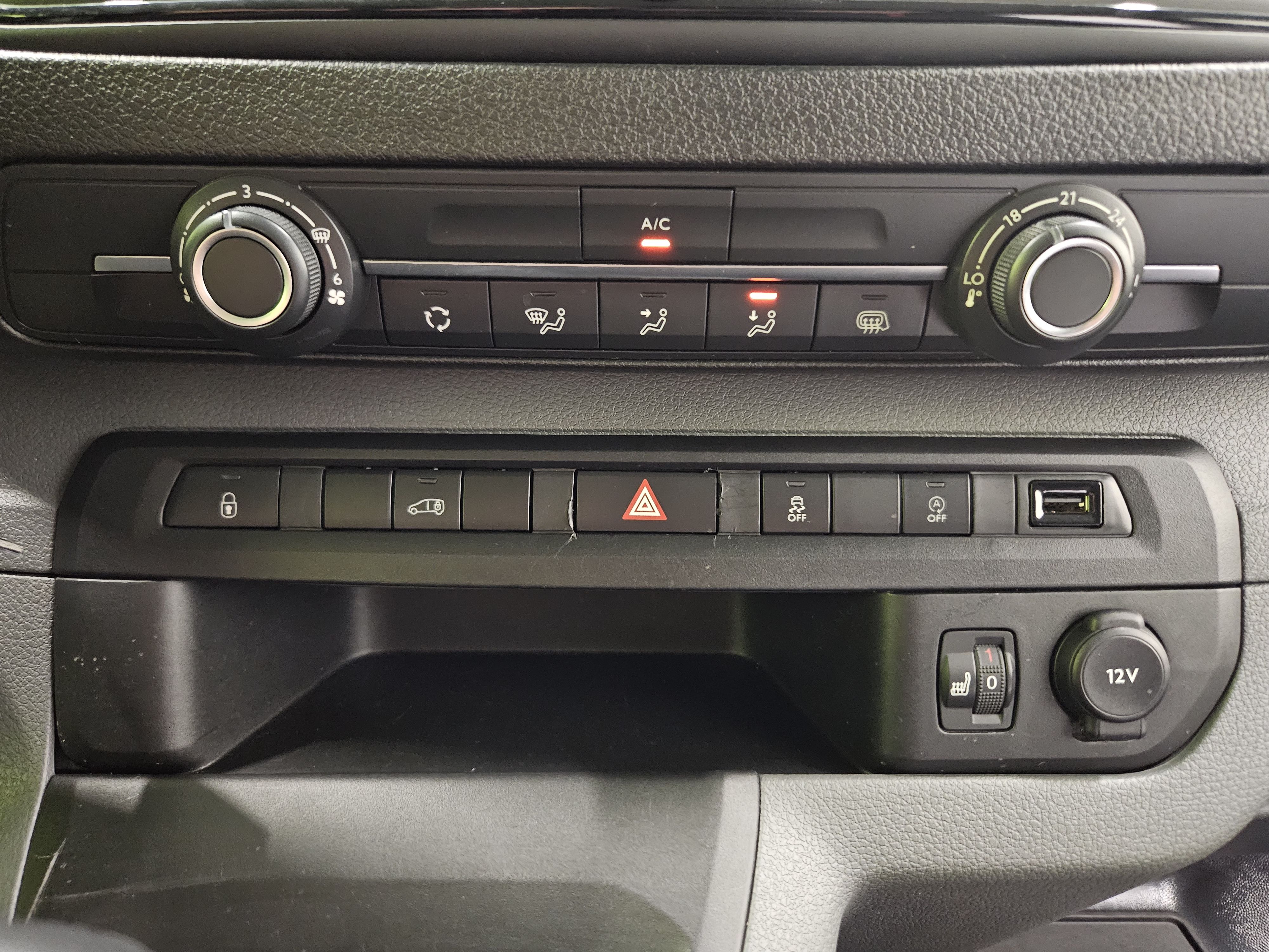 Peugeot Expert 2023