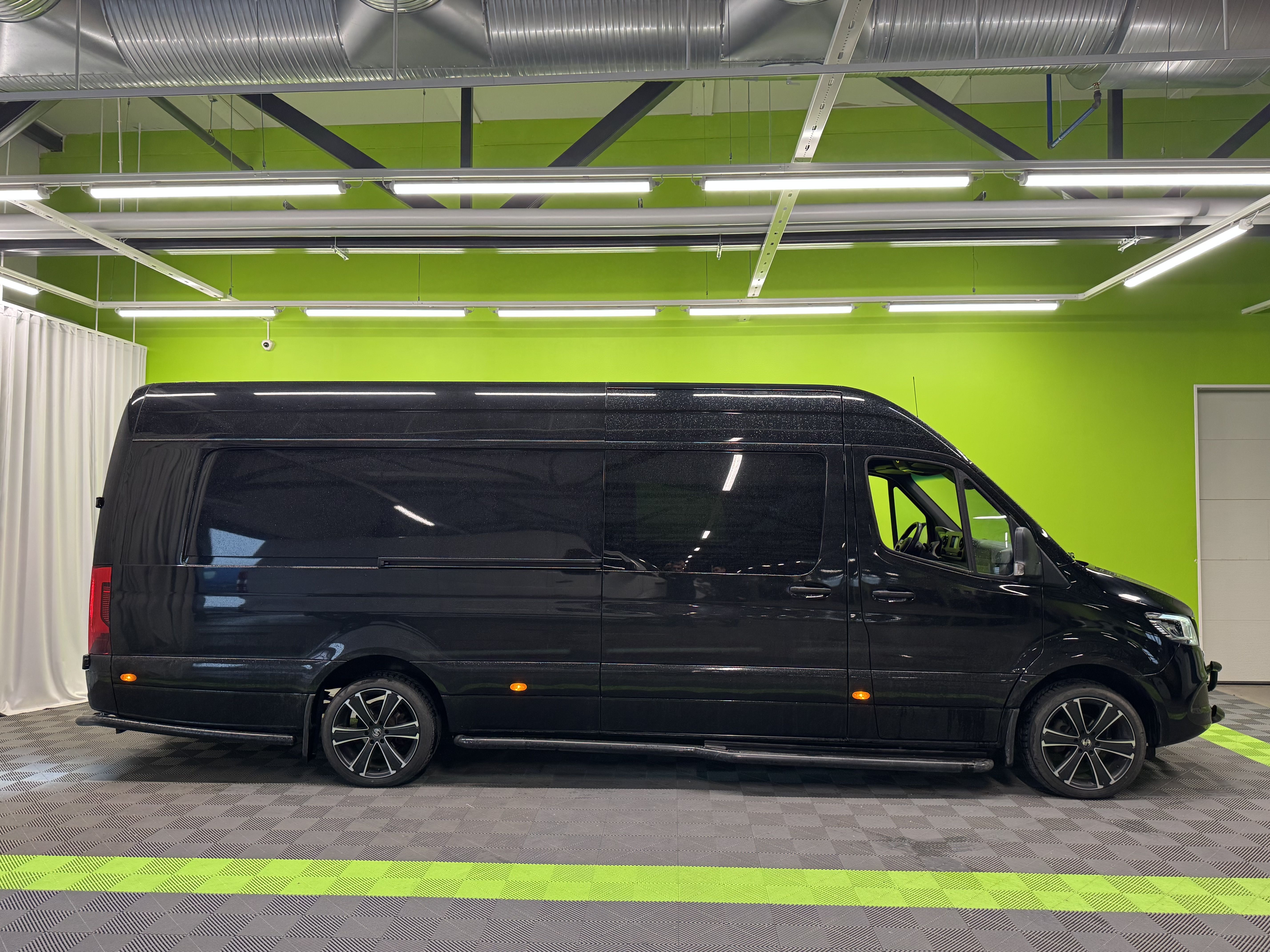 Mercedes-Benz Sprinter 2021
