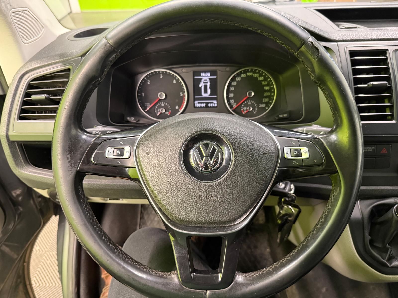 Volkswagen Transporter 2016