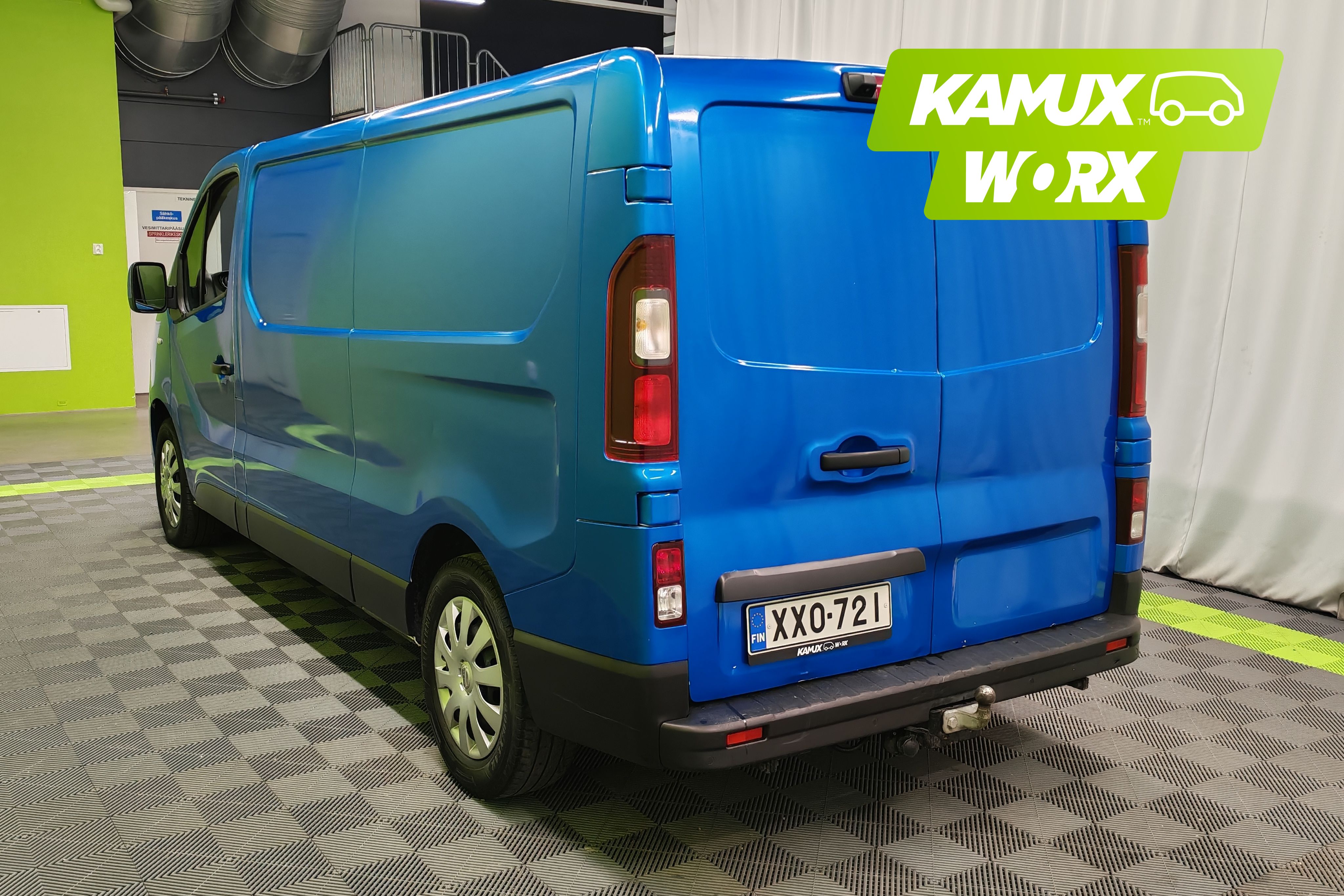 Nissan NV300 2021