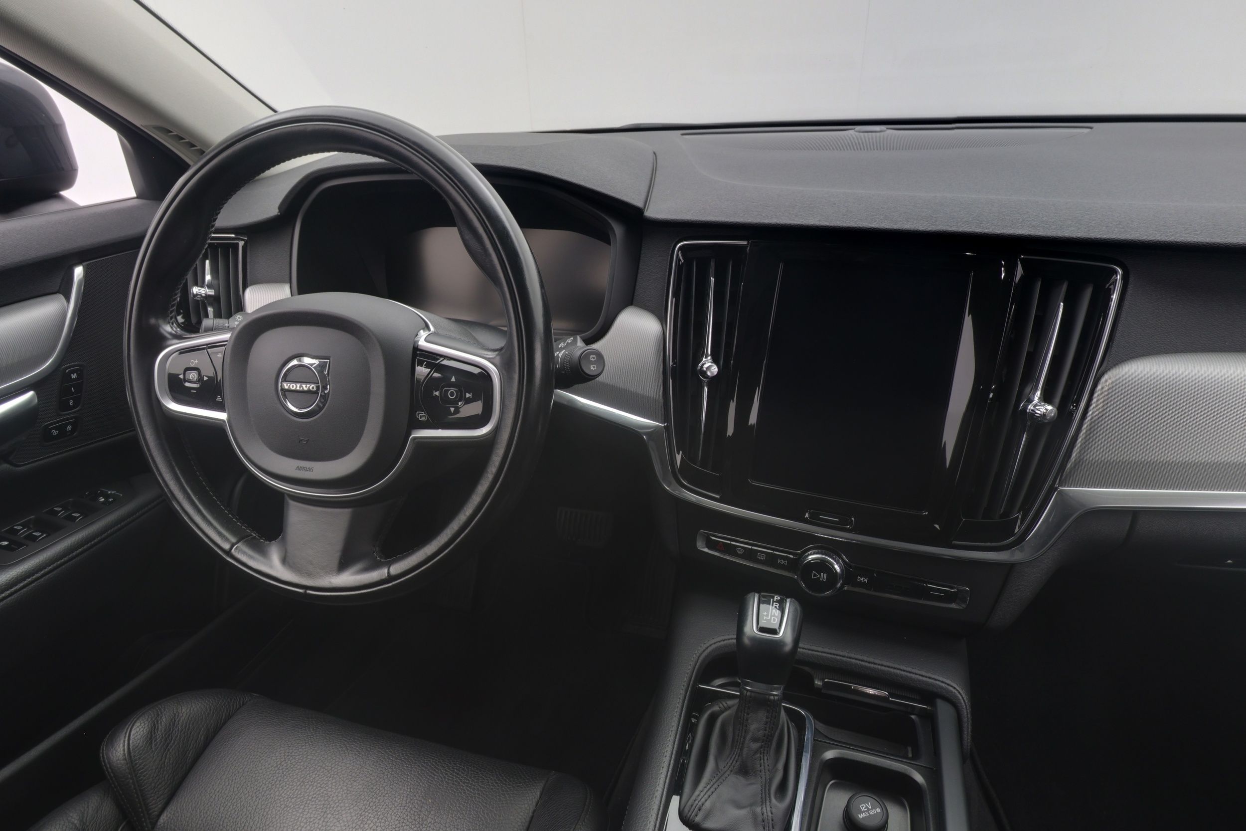 Volvo V90 Cross Country 2019