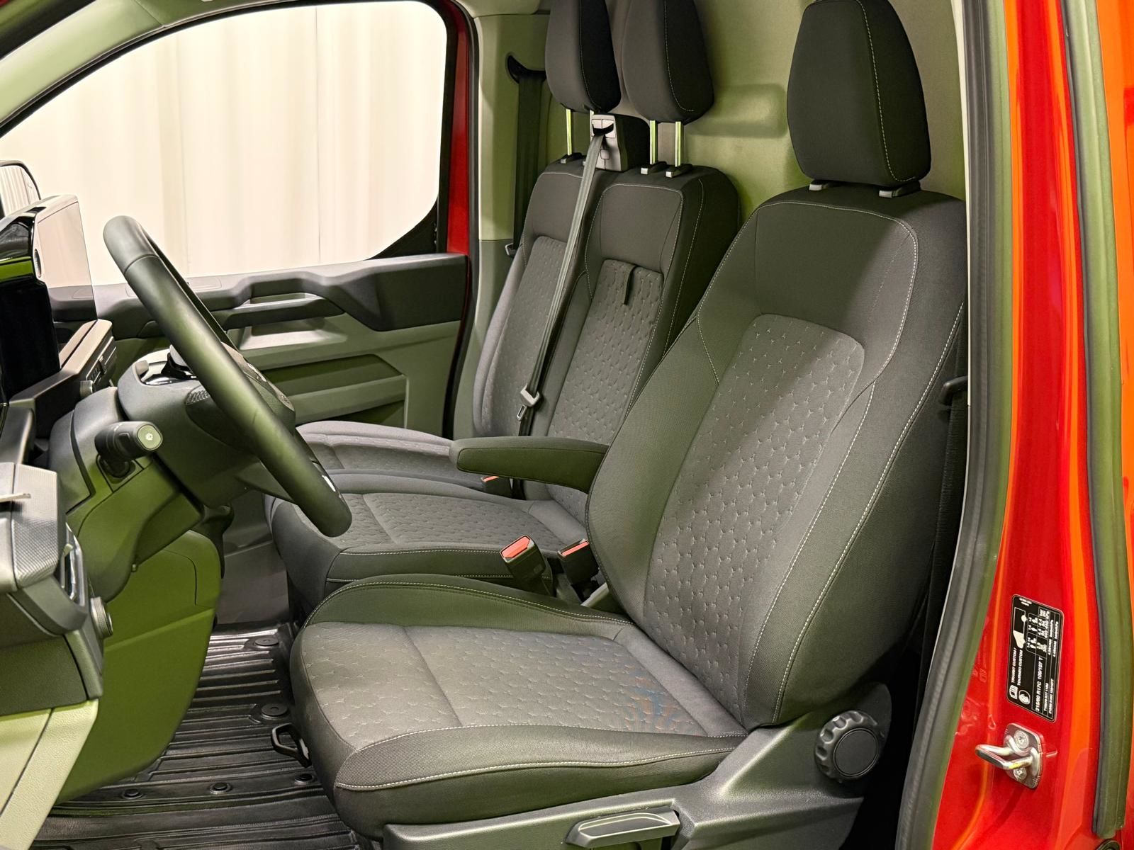 Ford Transit Custom 2025