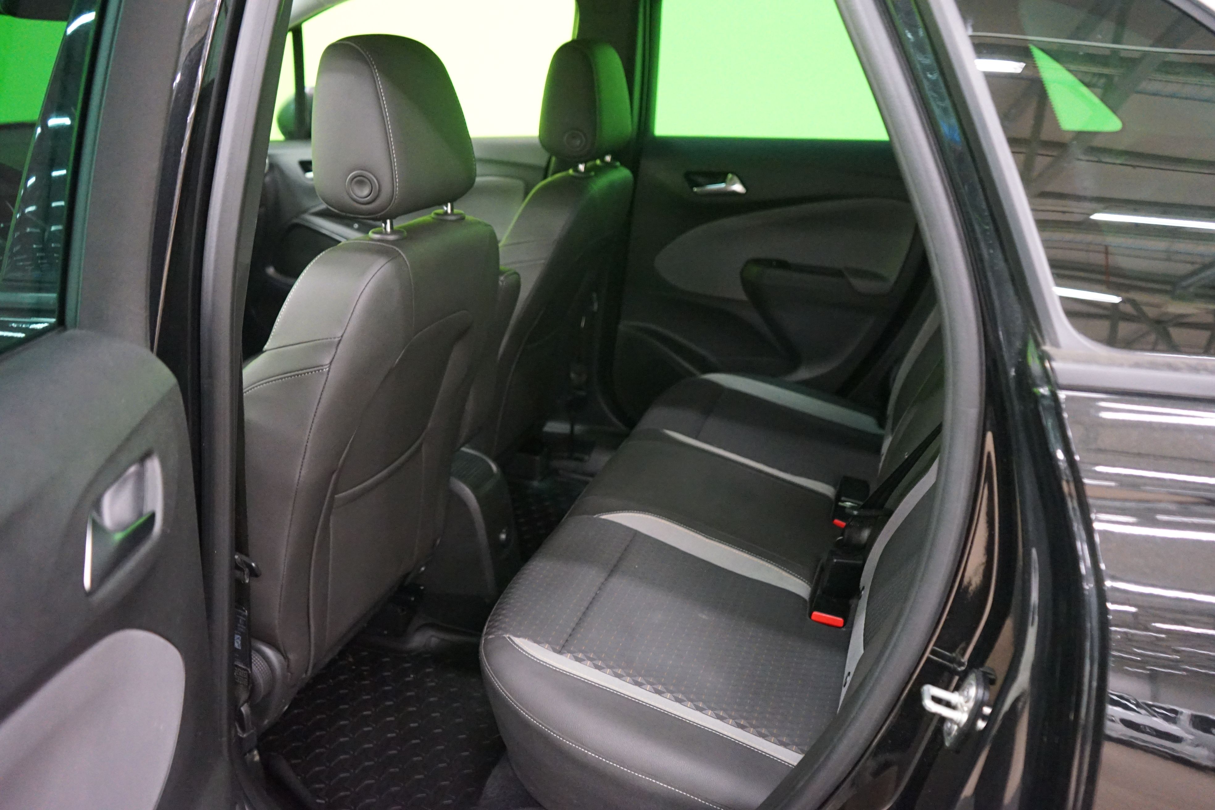 Opel Crossland X 2018