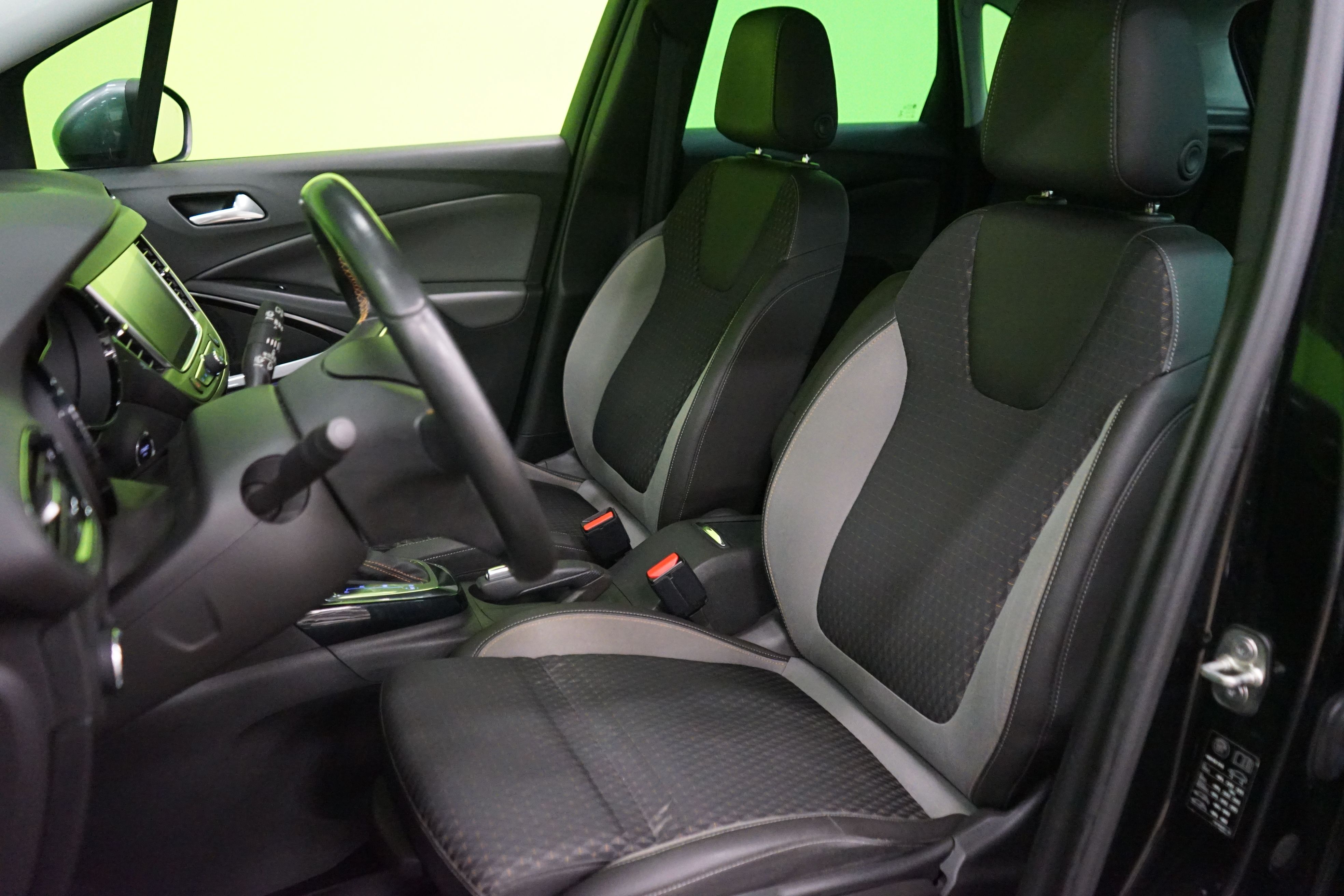 Opel Crossland X 2018