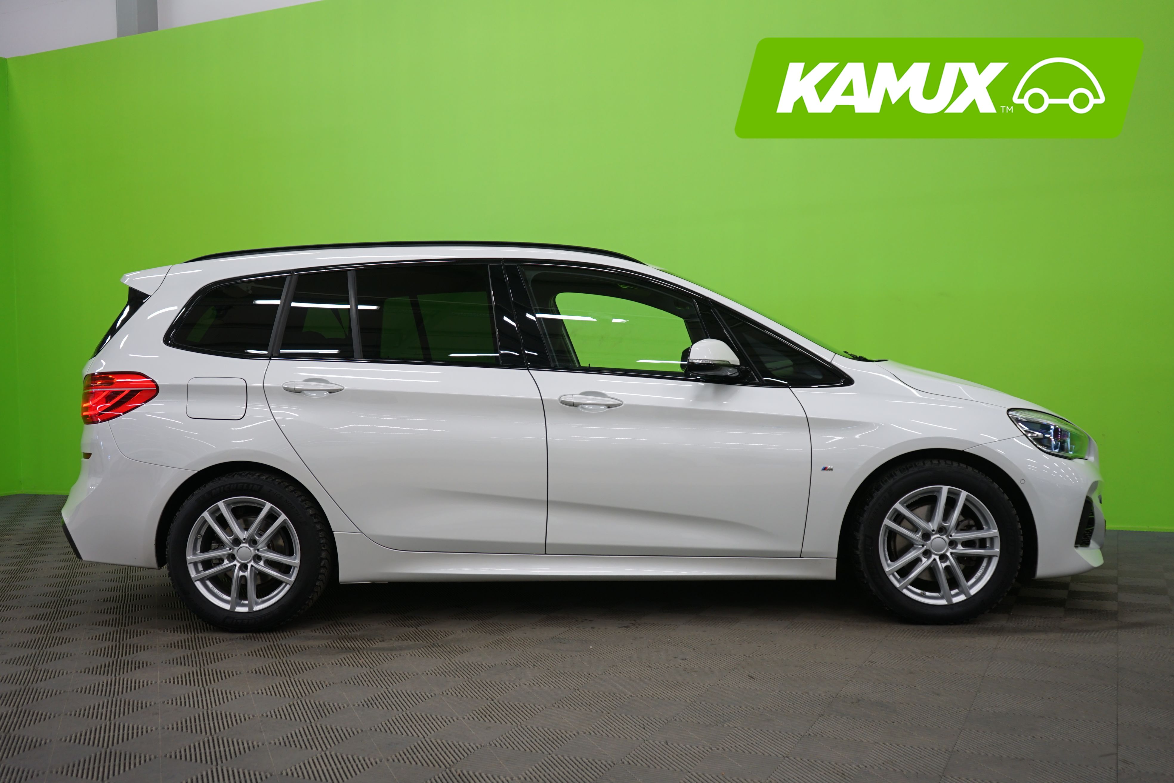 BMW 218 2022