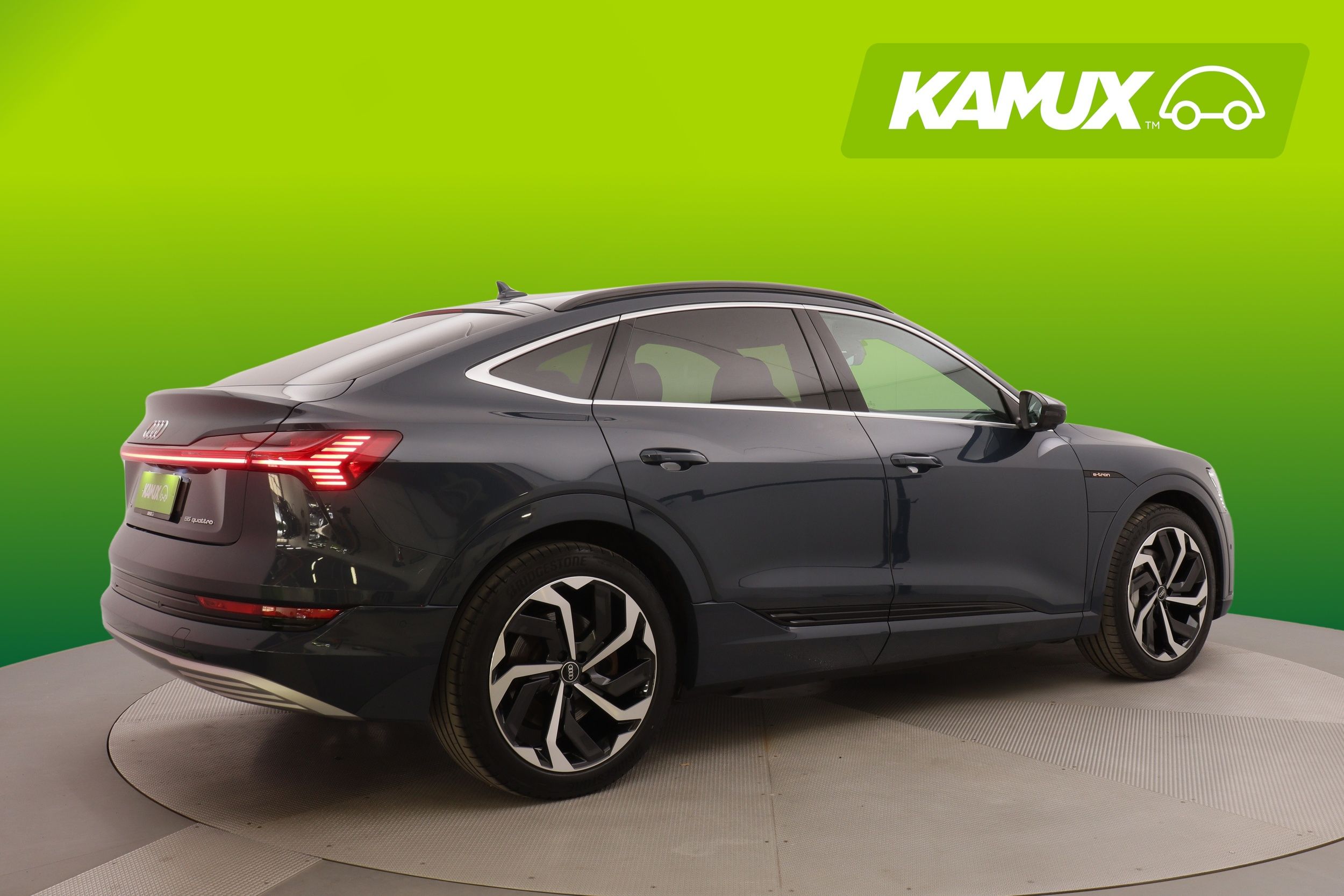 Audi e-tron 2022