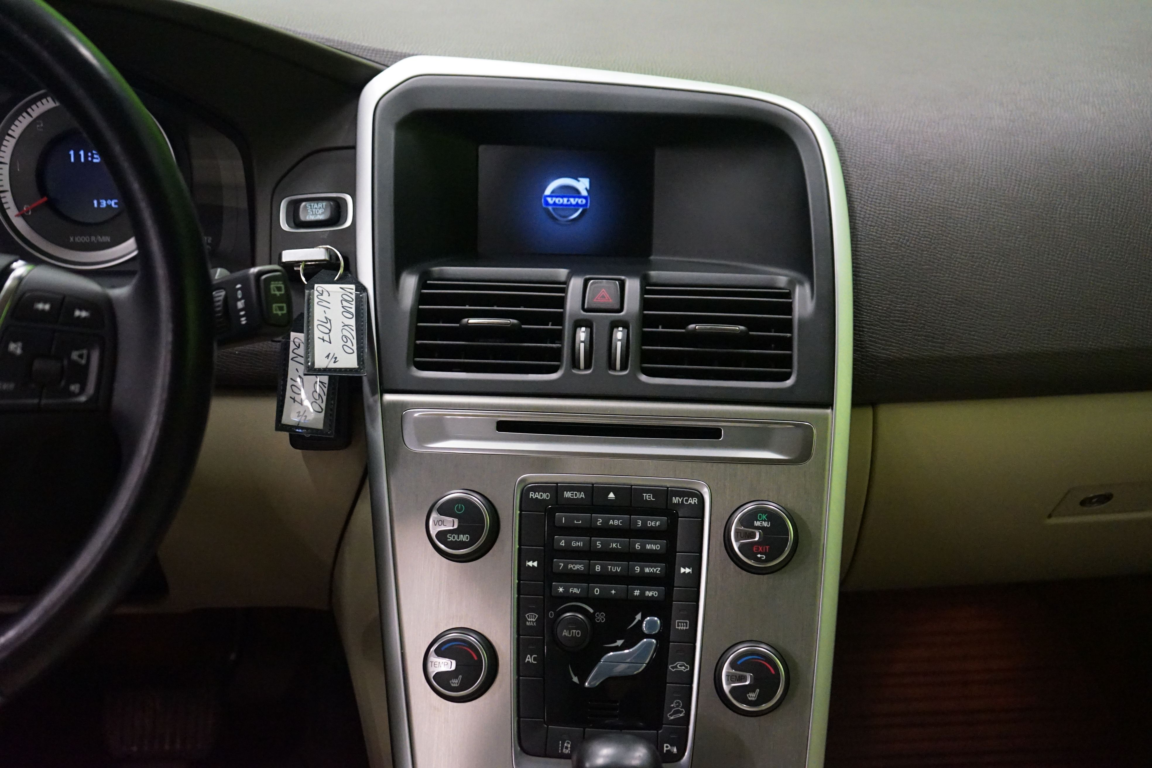Volvo XC60 2011