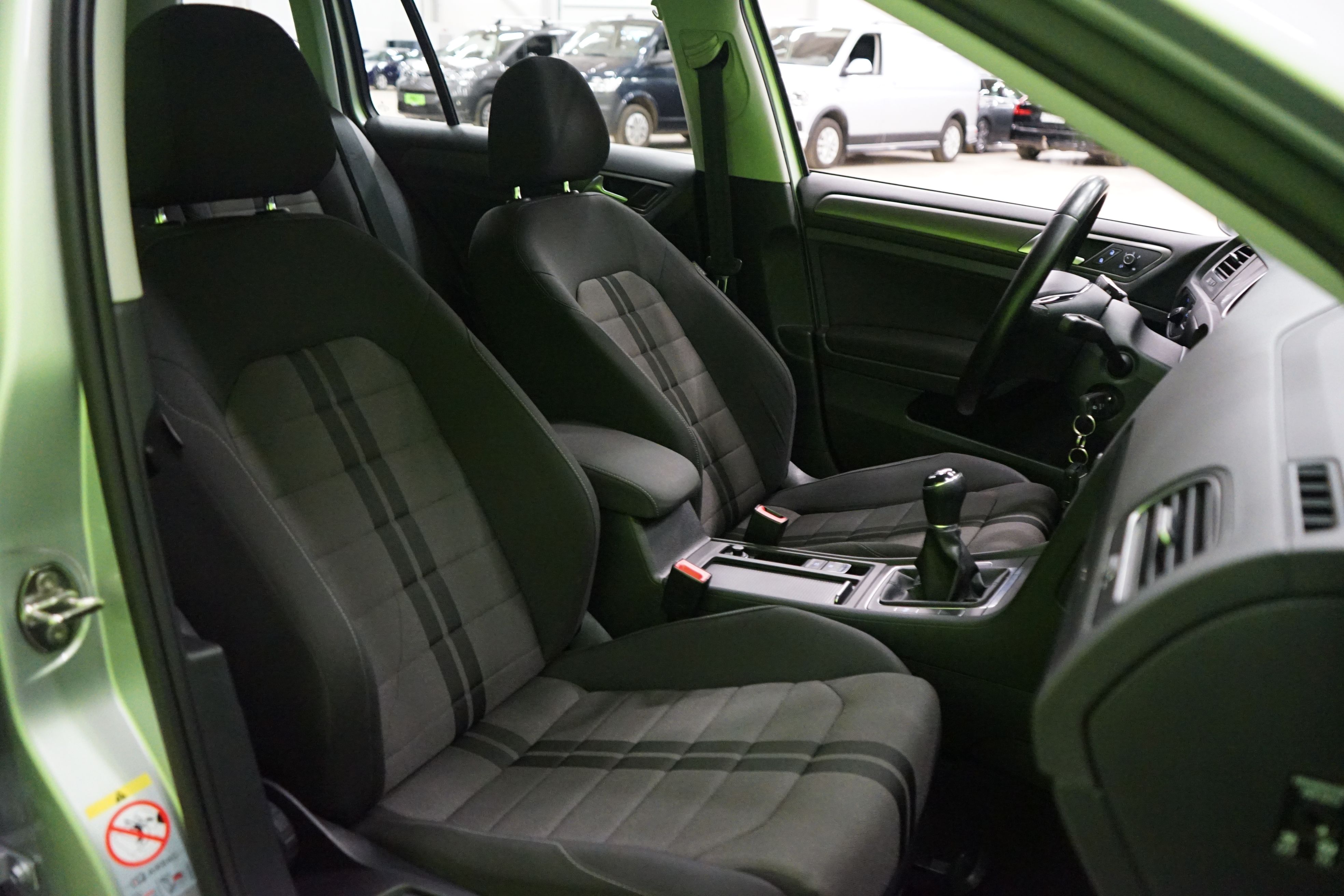 Volkswagen Golf 2014