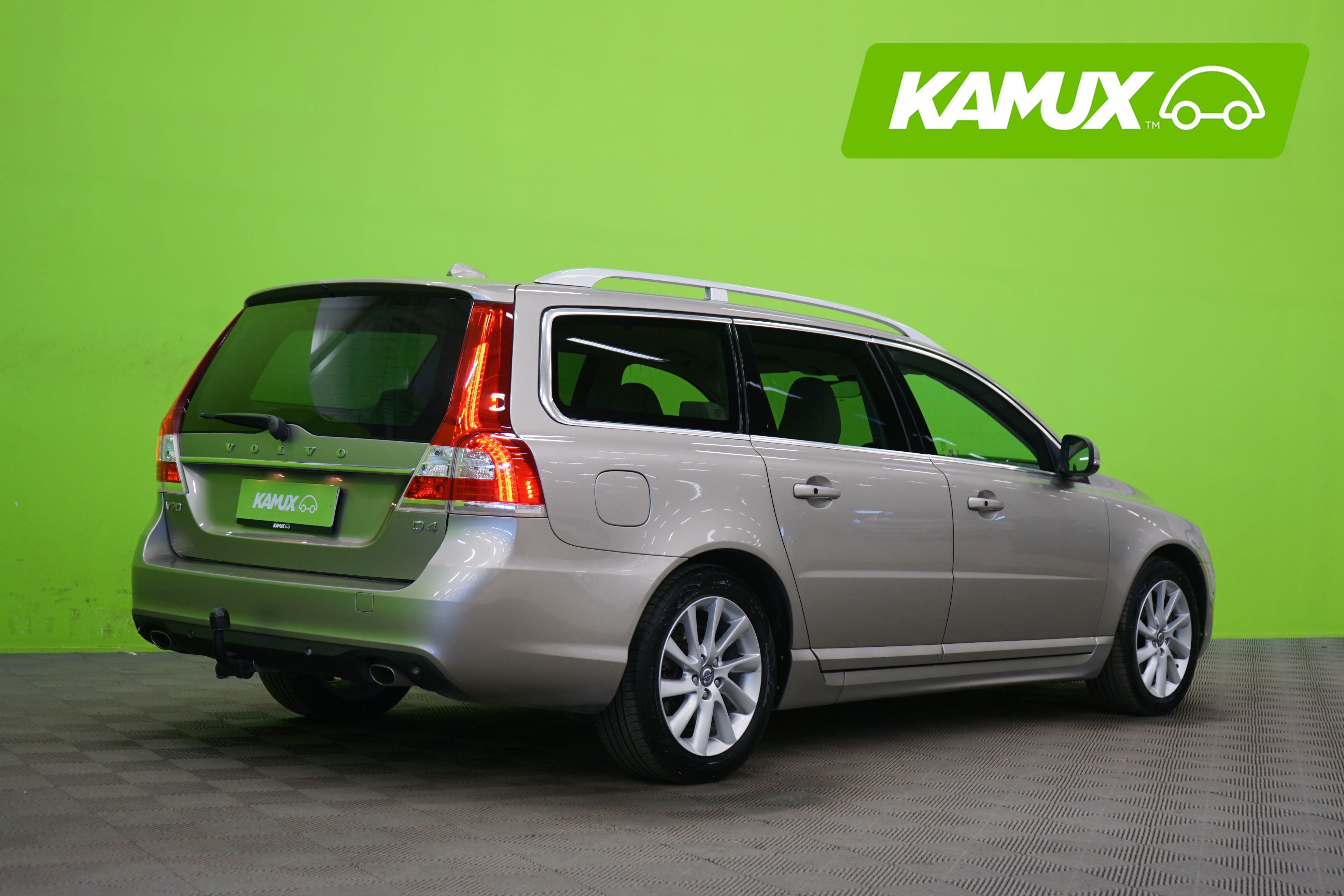 Volvo V70 2016