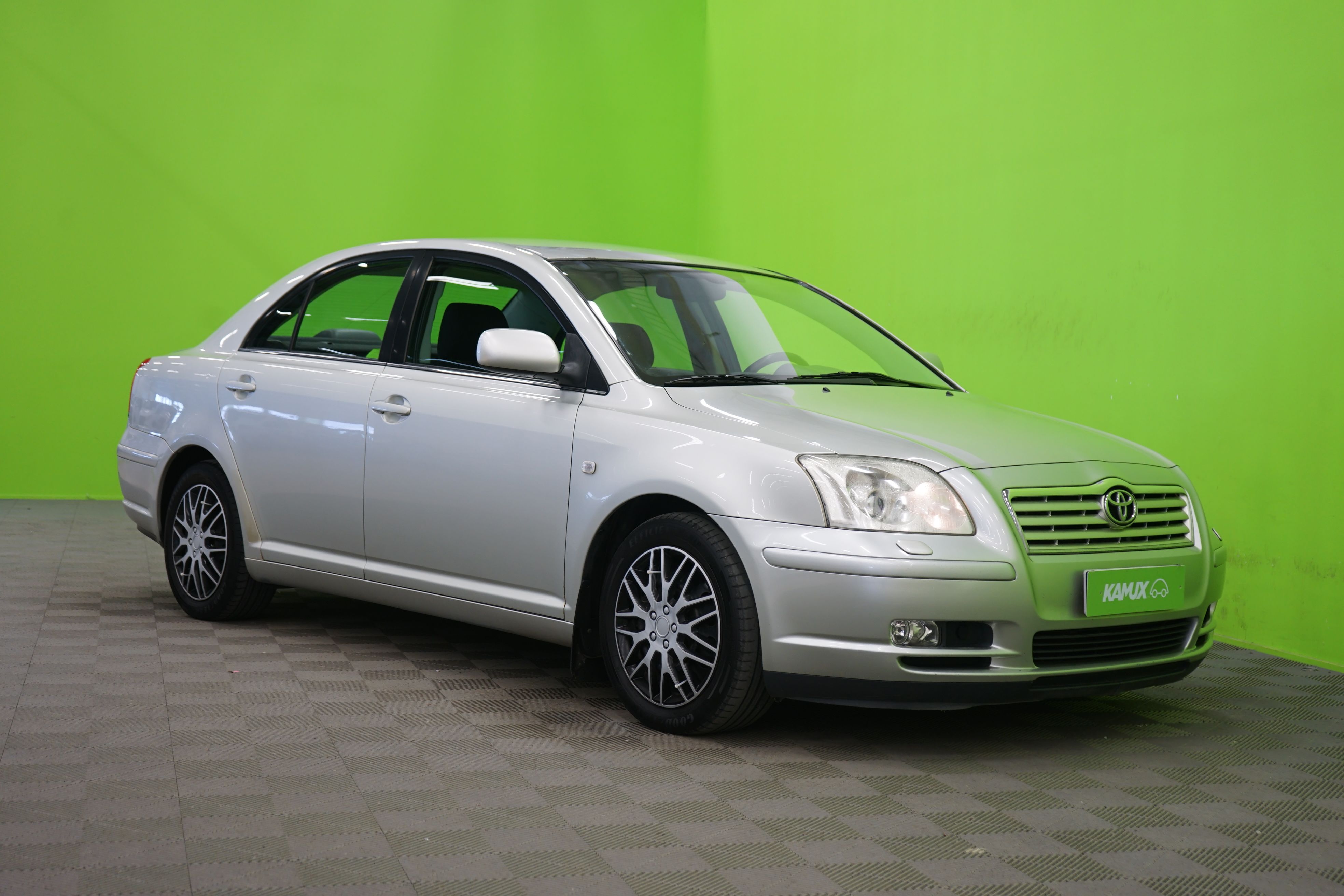 Toyota Avensis 2004