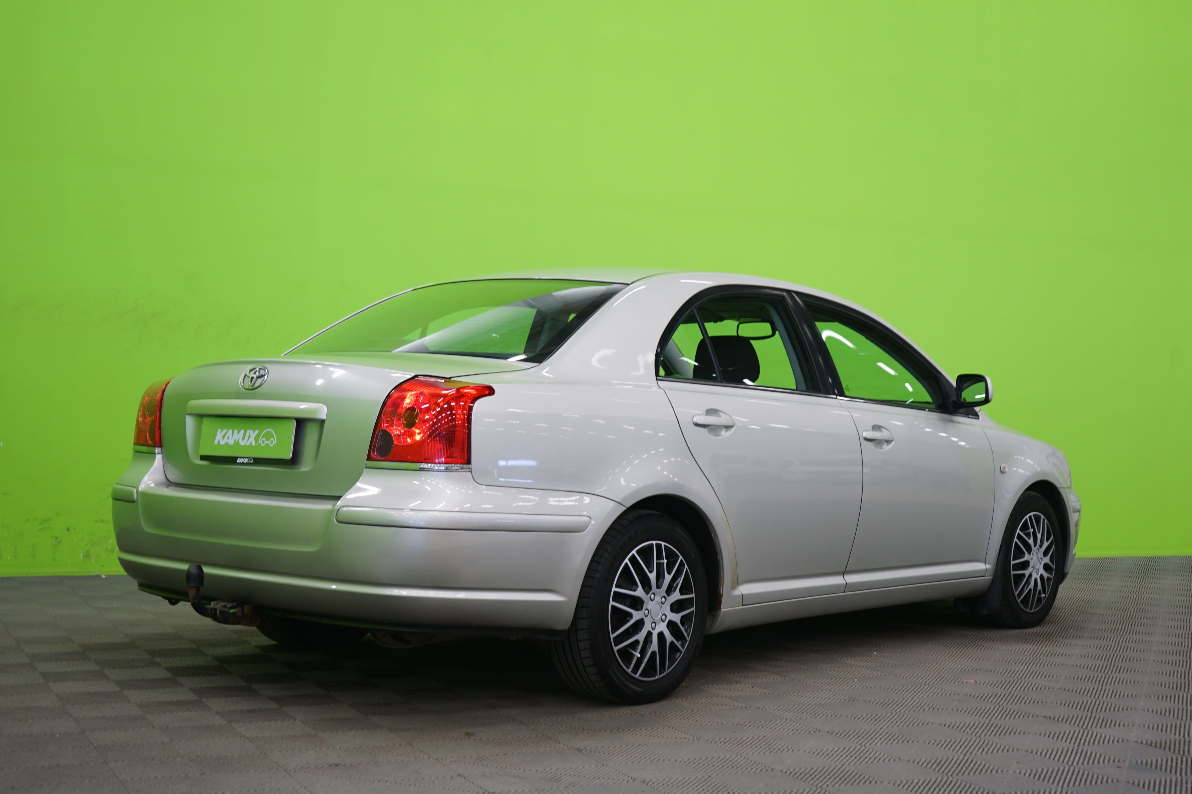 Toyota Avensis 2004