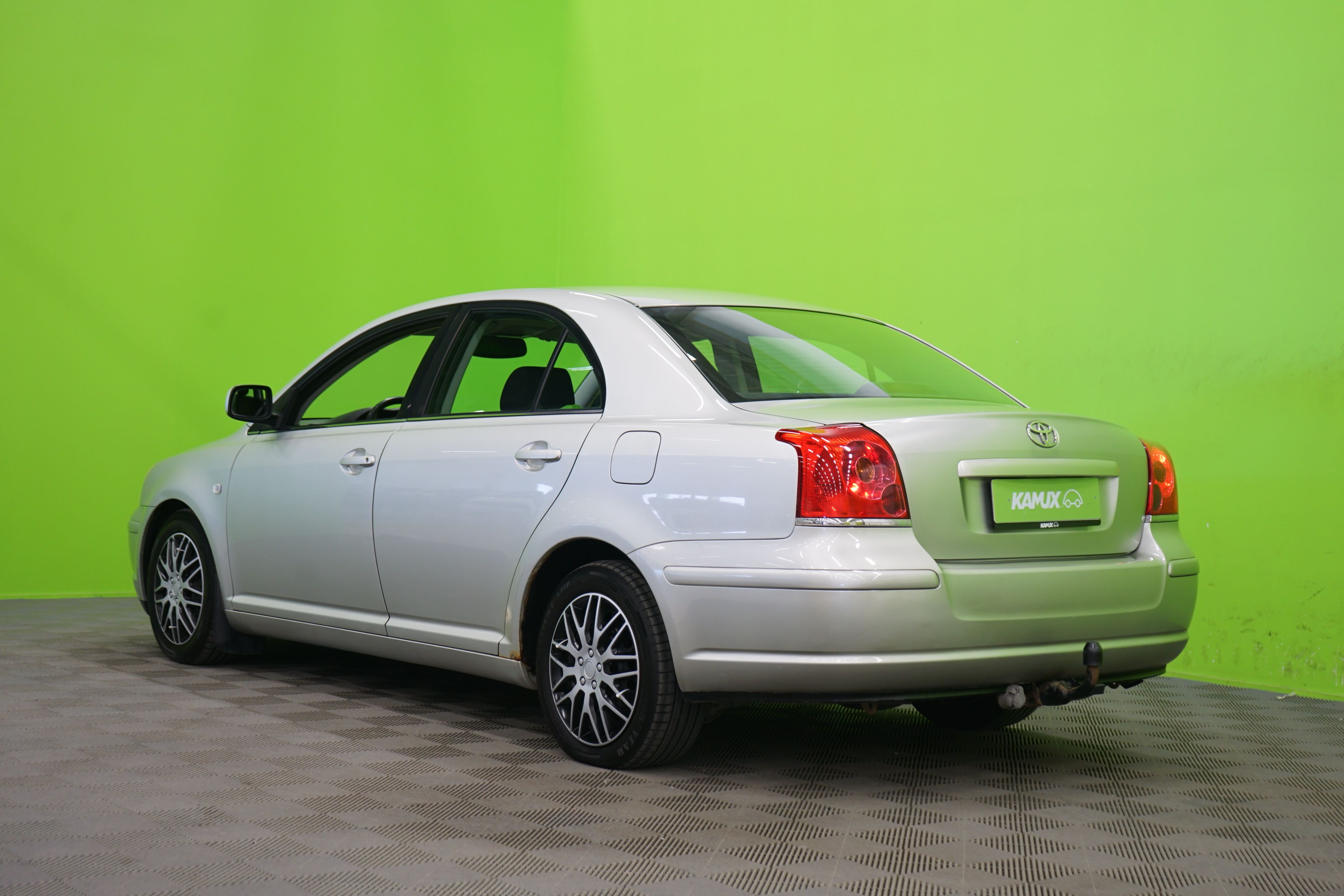 Toyota Avensis 2004