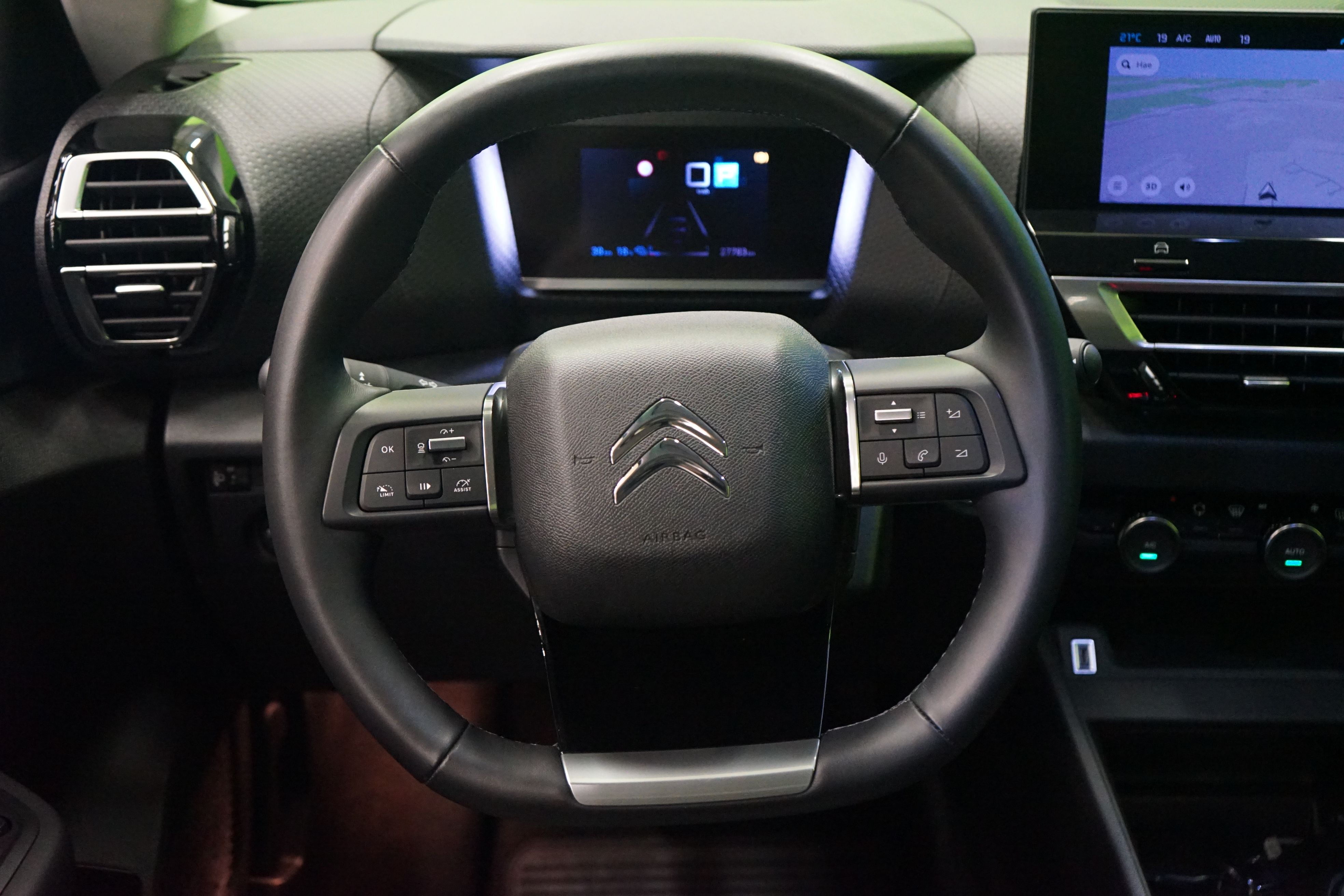 Citroen e-C4 X 2024