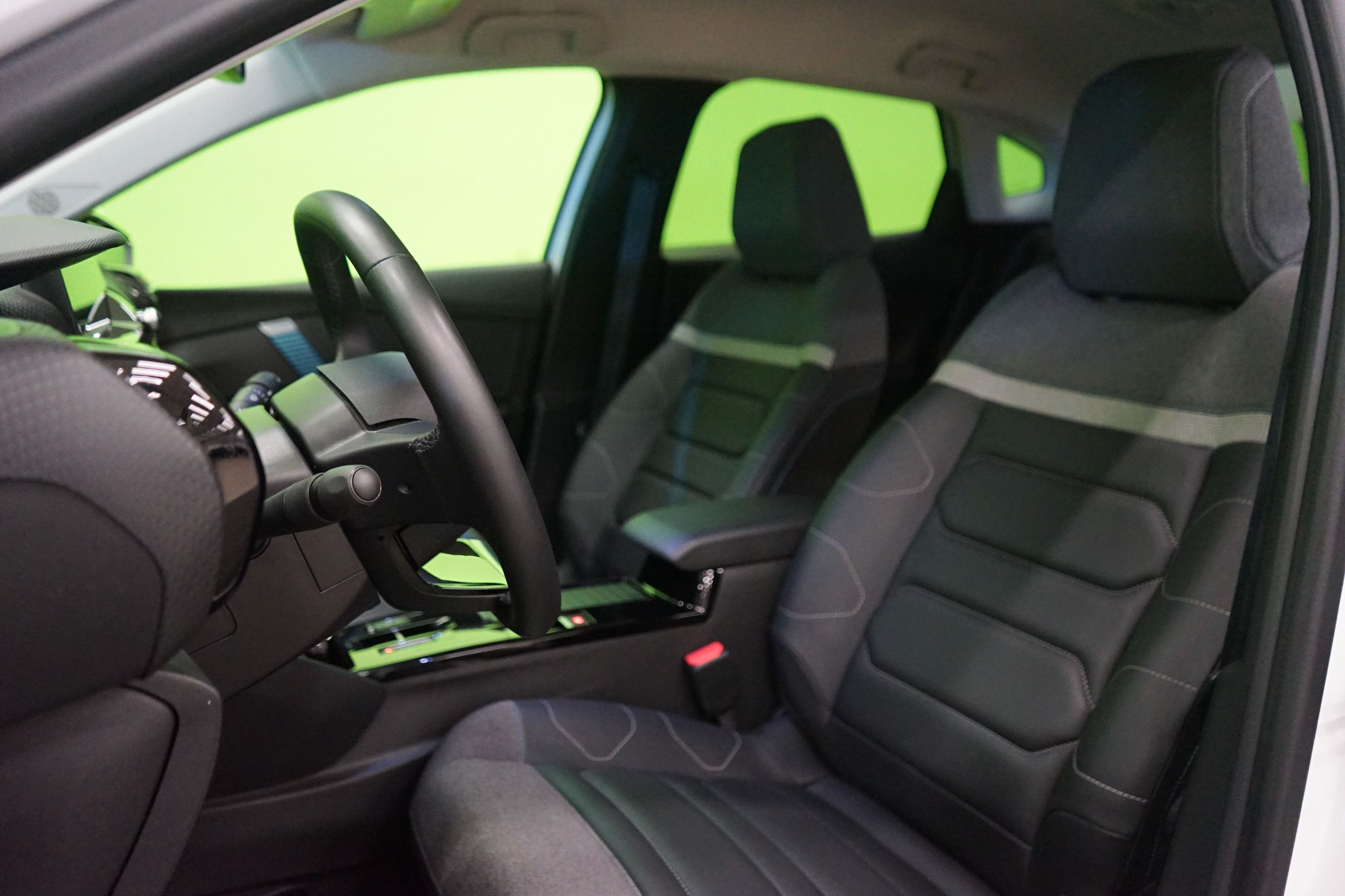 Citroen e-C4 X 2024