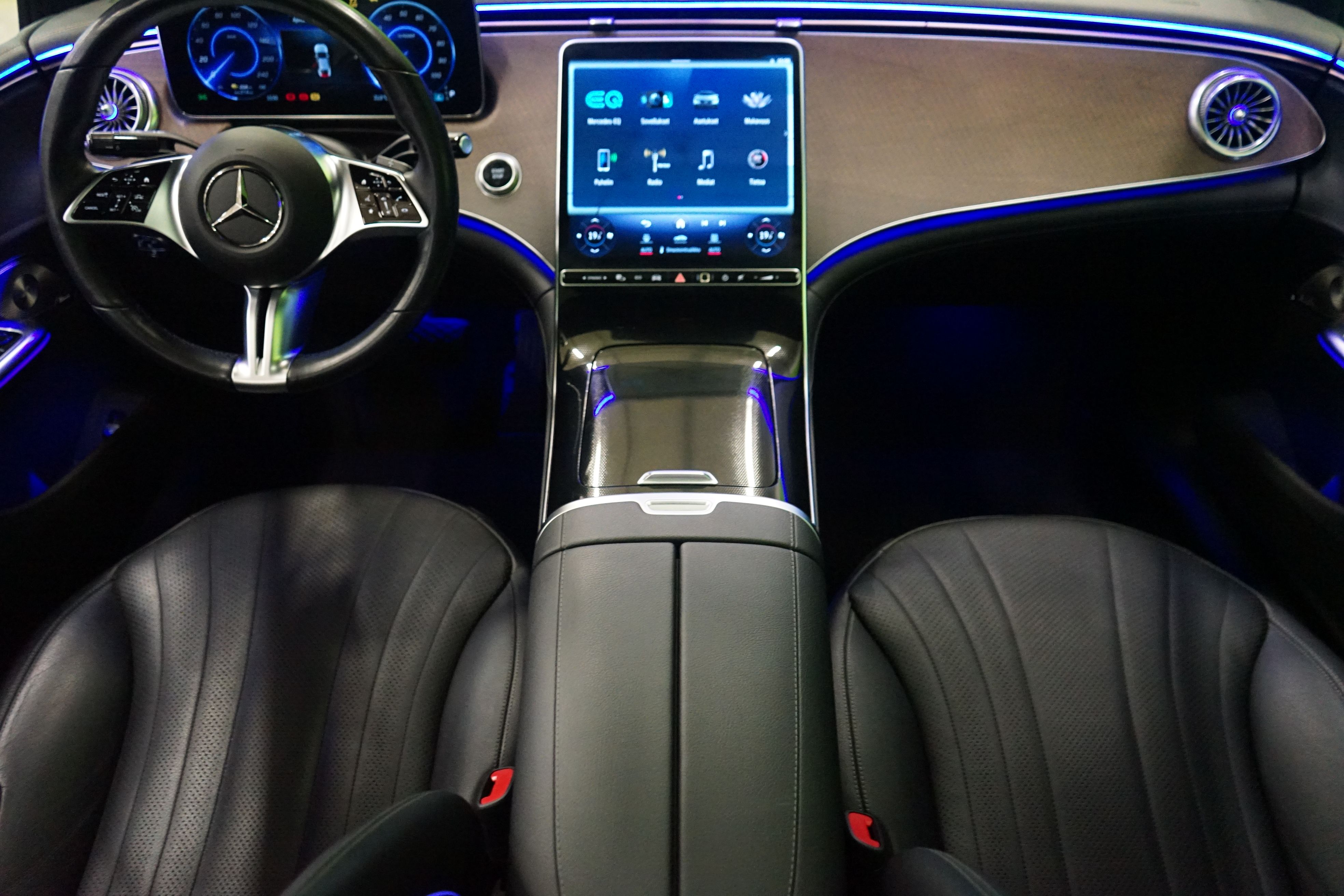 Mercedes-Benz EQE 2022