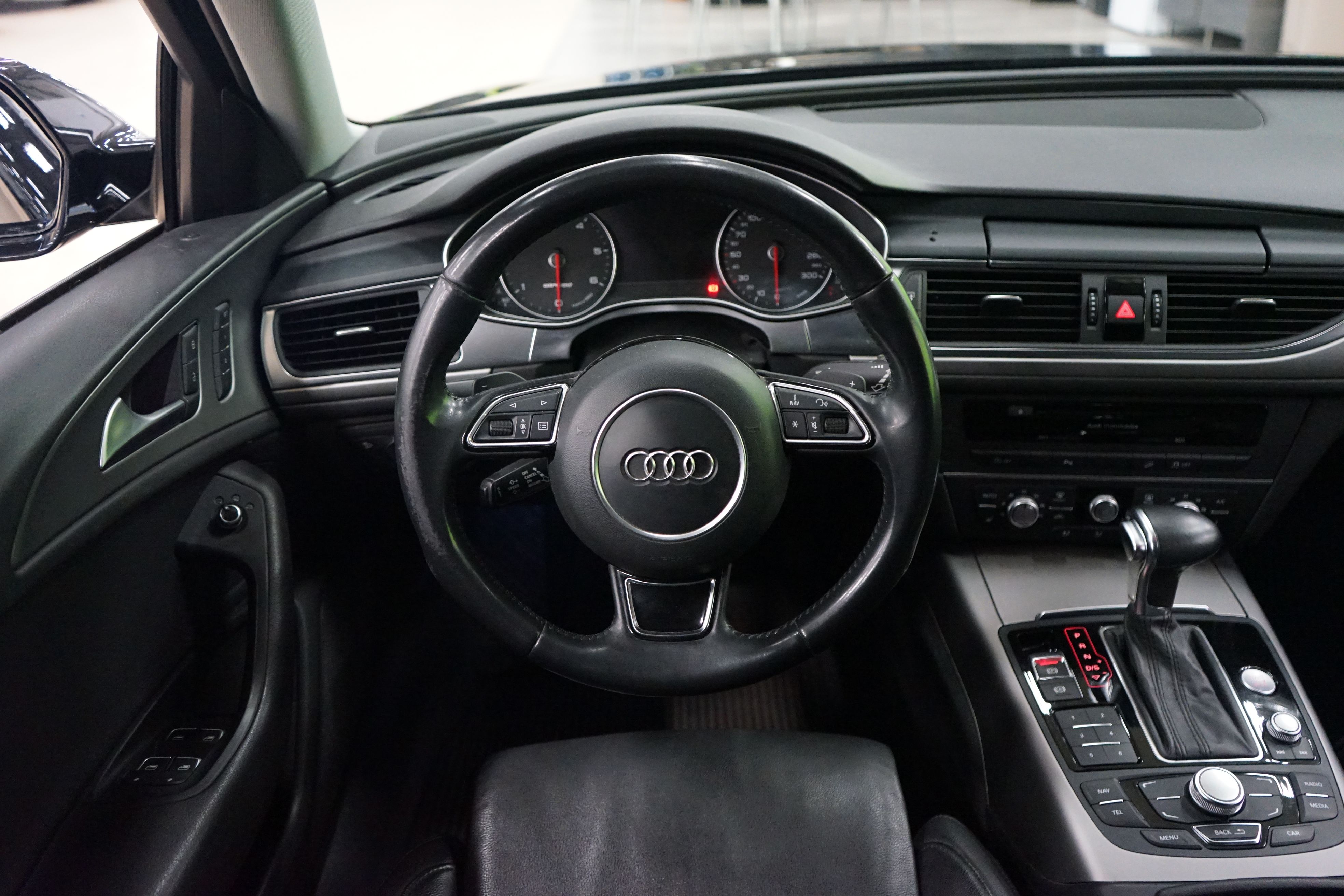 Audi A6 allroad quattro 2015