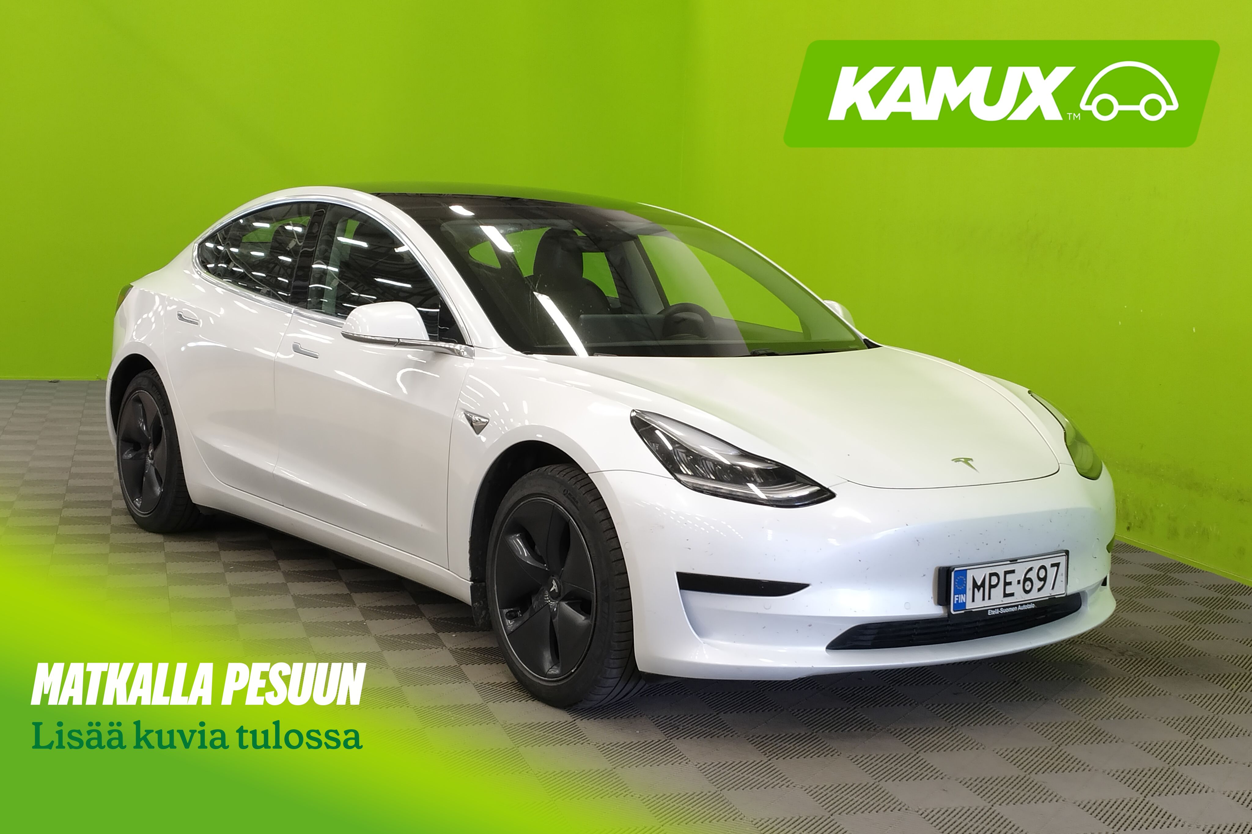 Tesla Model 3 2020