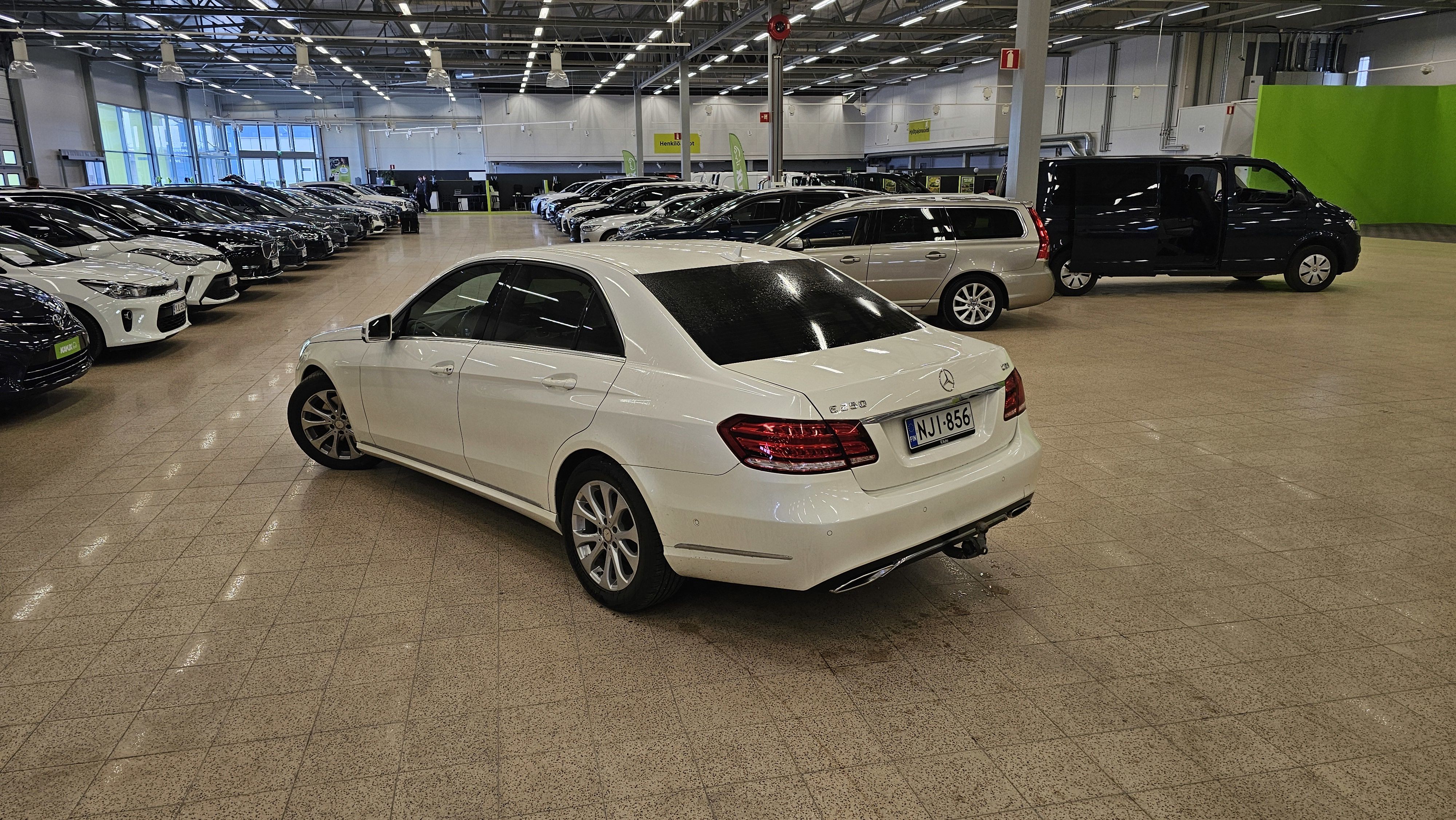 Mercedes-Benz E 2014