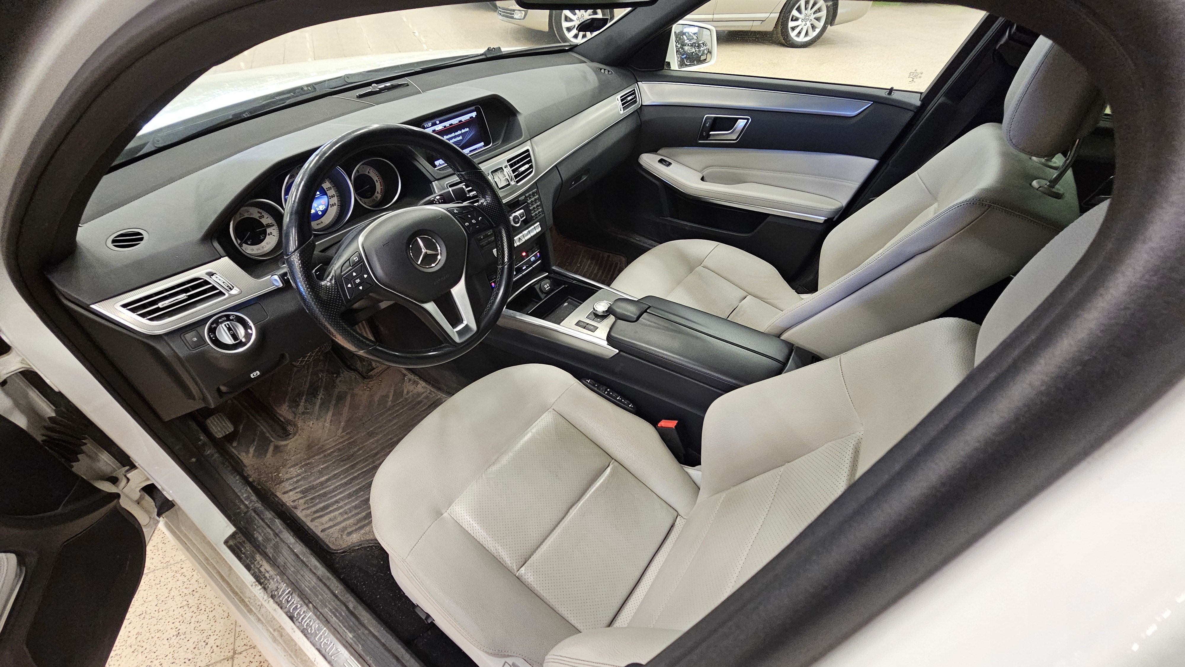 Mercedes-Benz E 2014