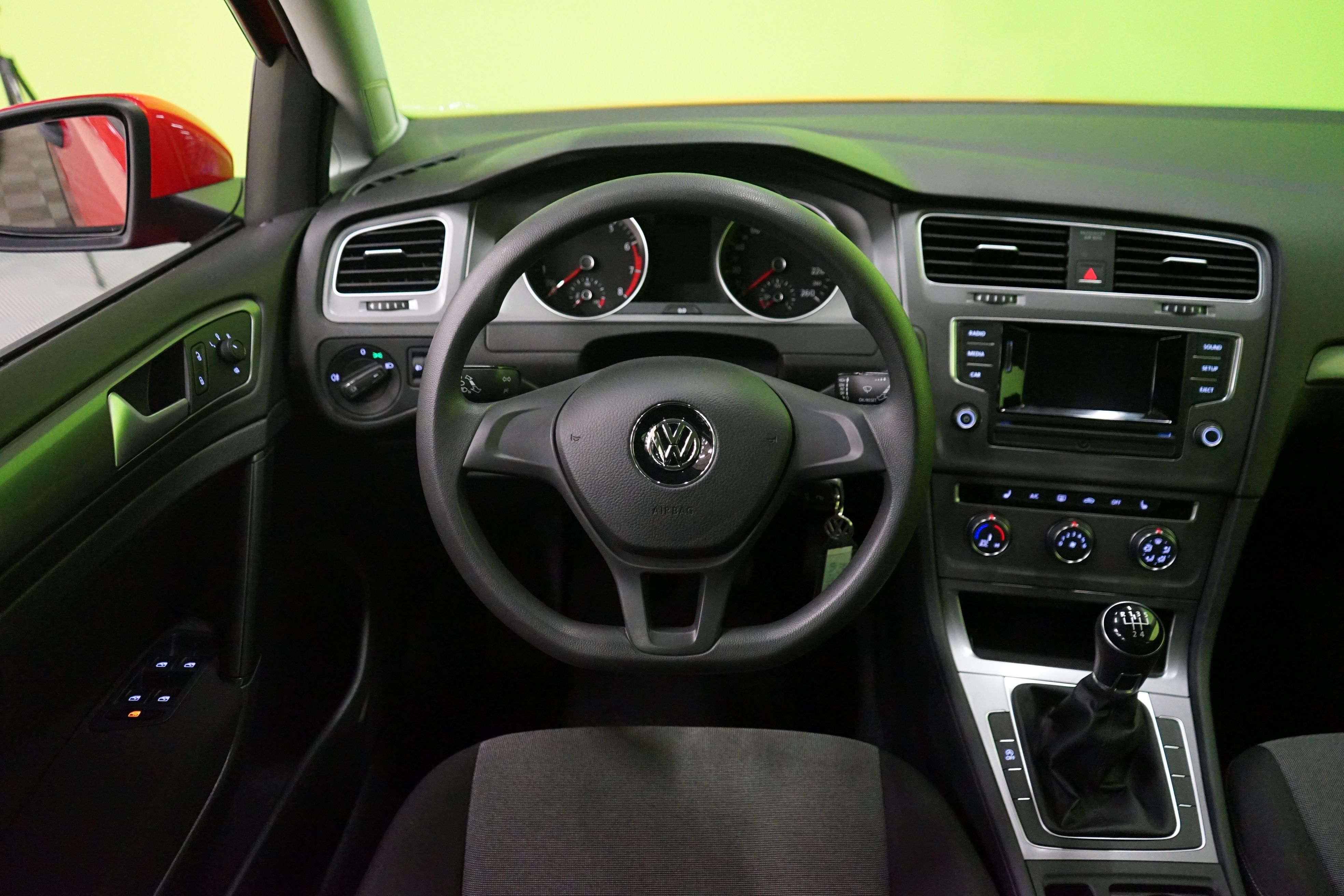 Volkswagen Golf 2016