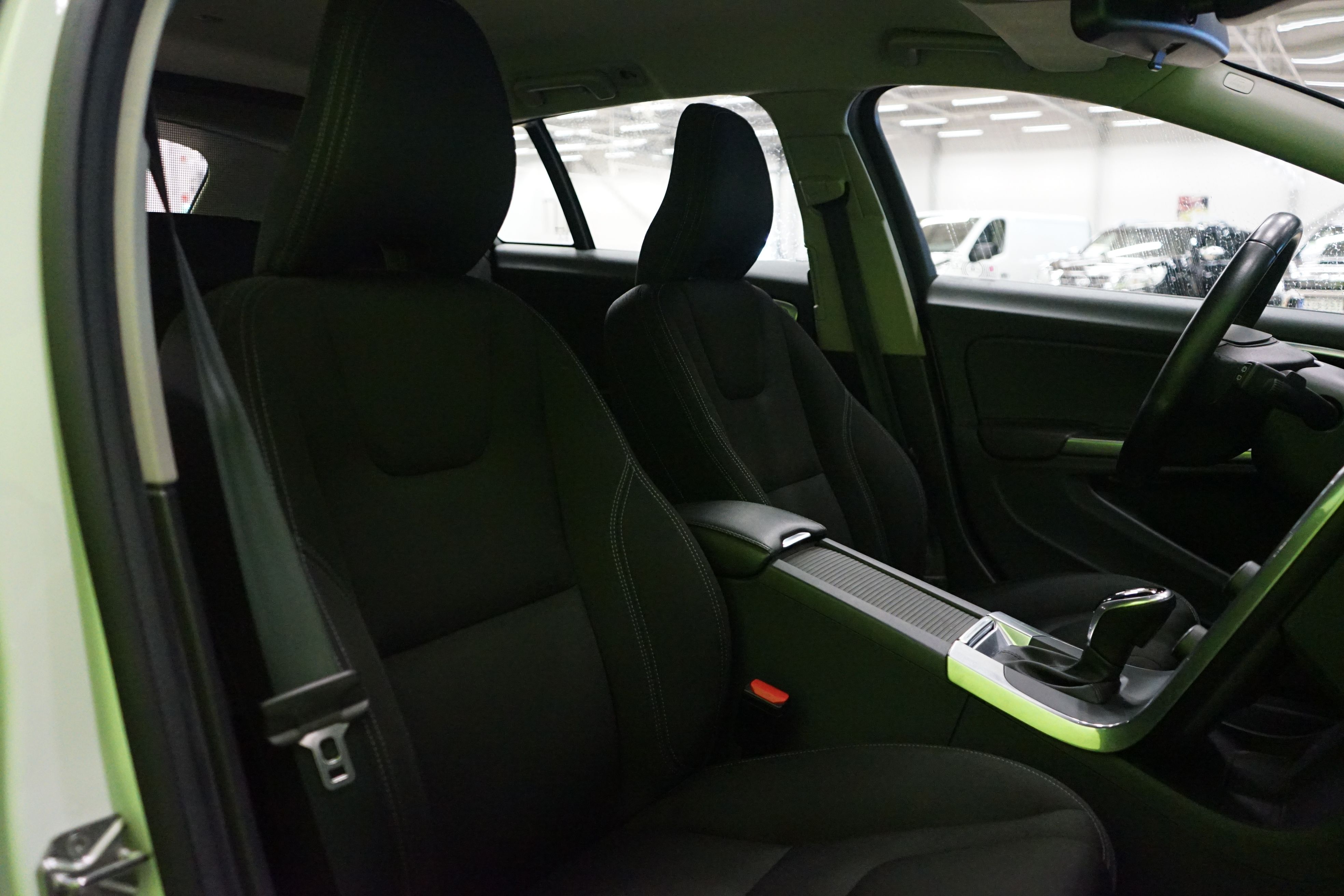 Volvo V60 2017