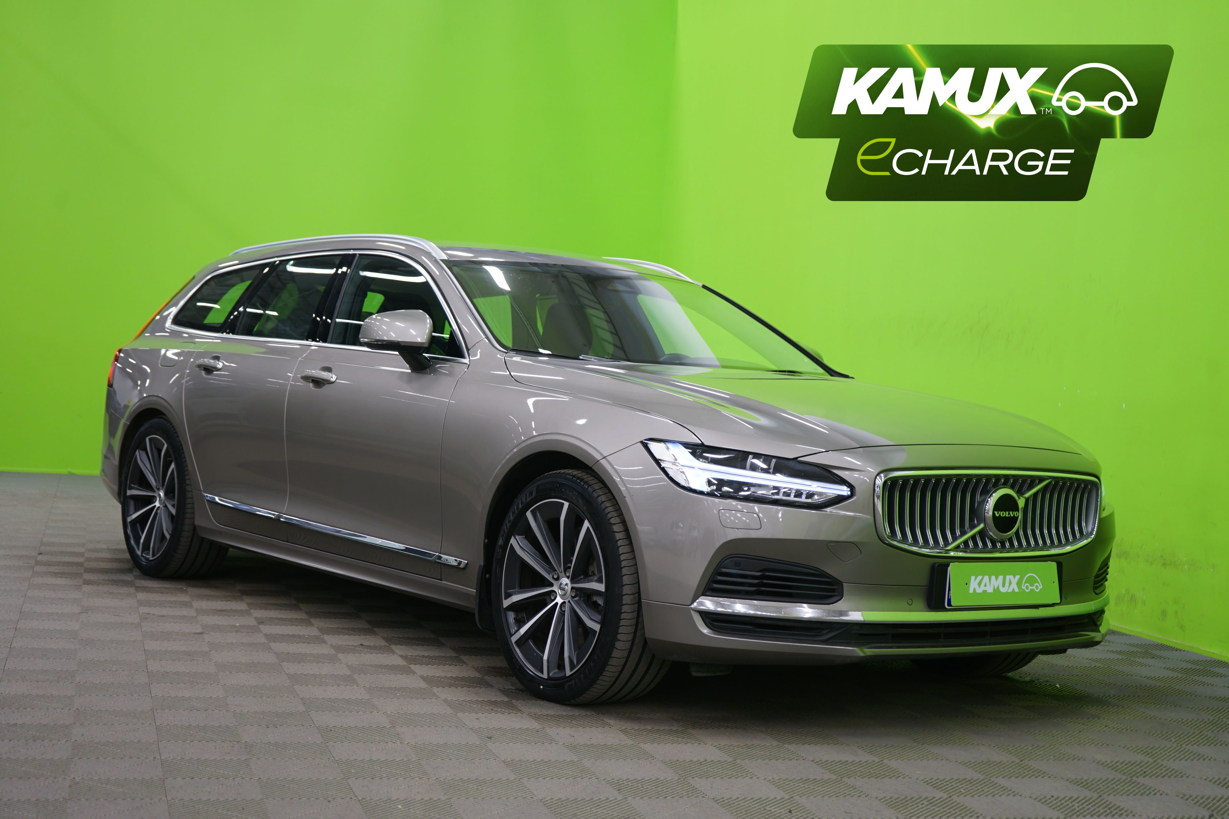 Volvo V90 2022