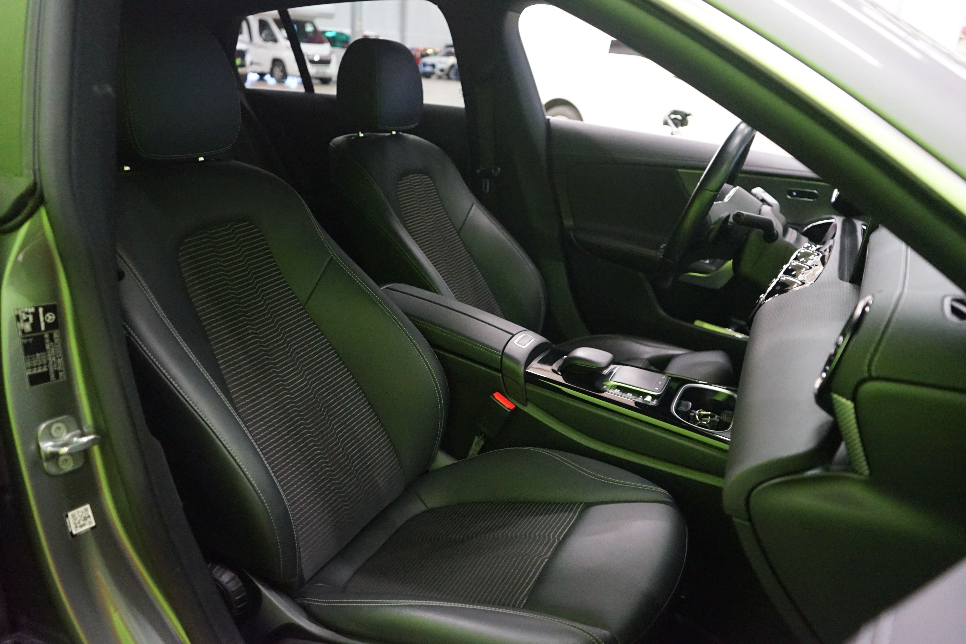 Mercedes-Benz CLA 2023