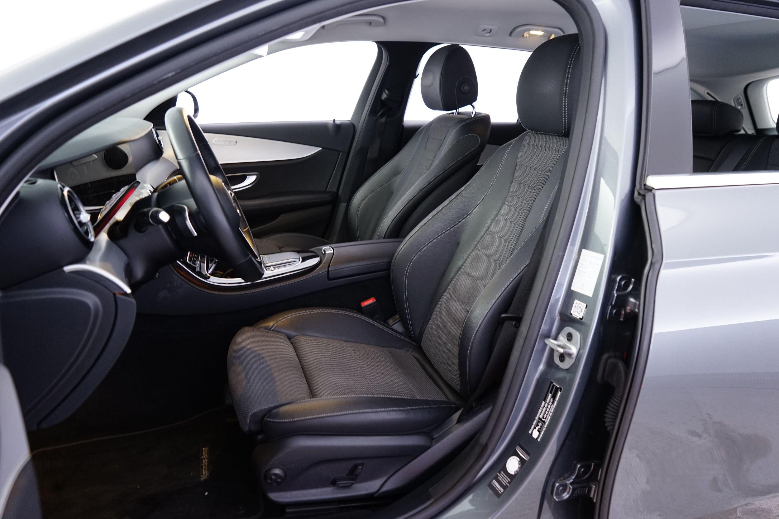 Mercedes-Benz E 2022