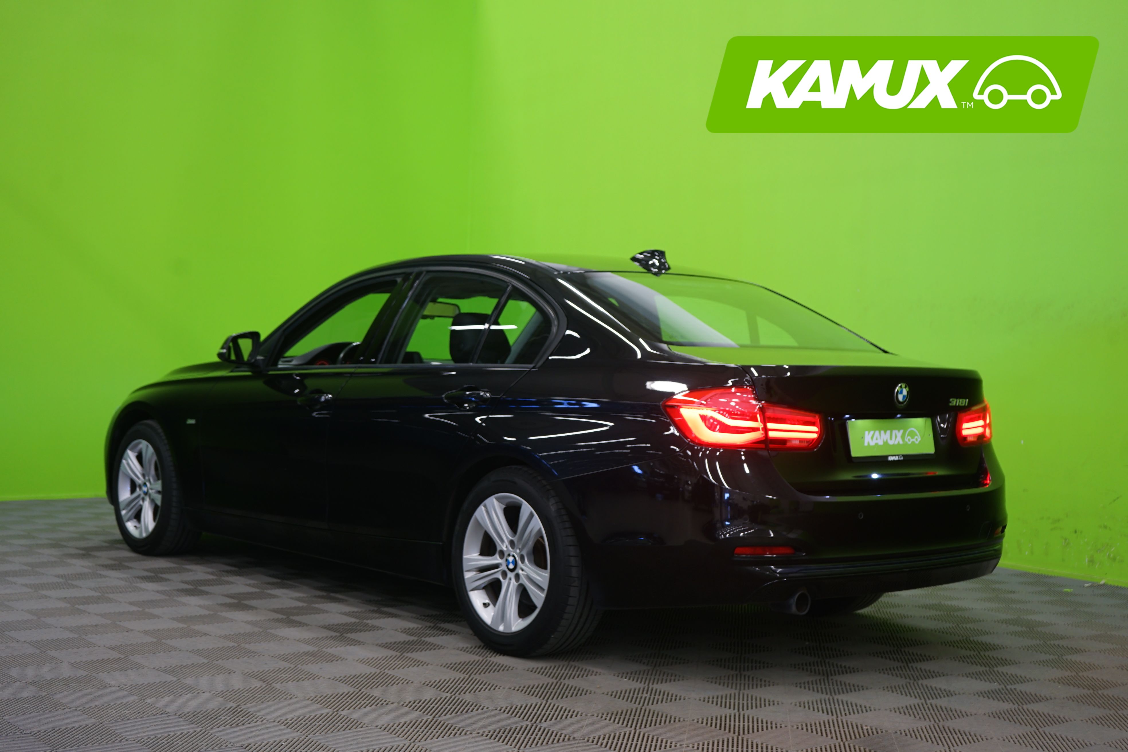 BMW 318 2017