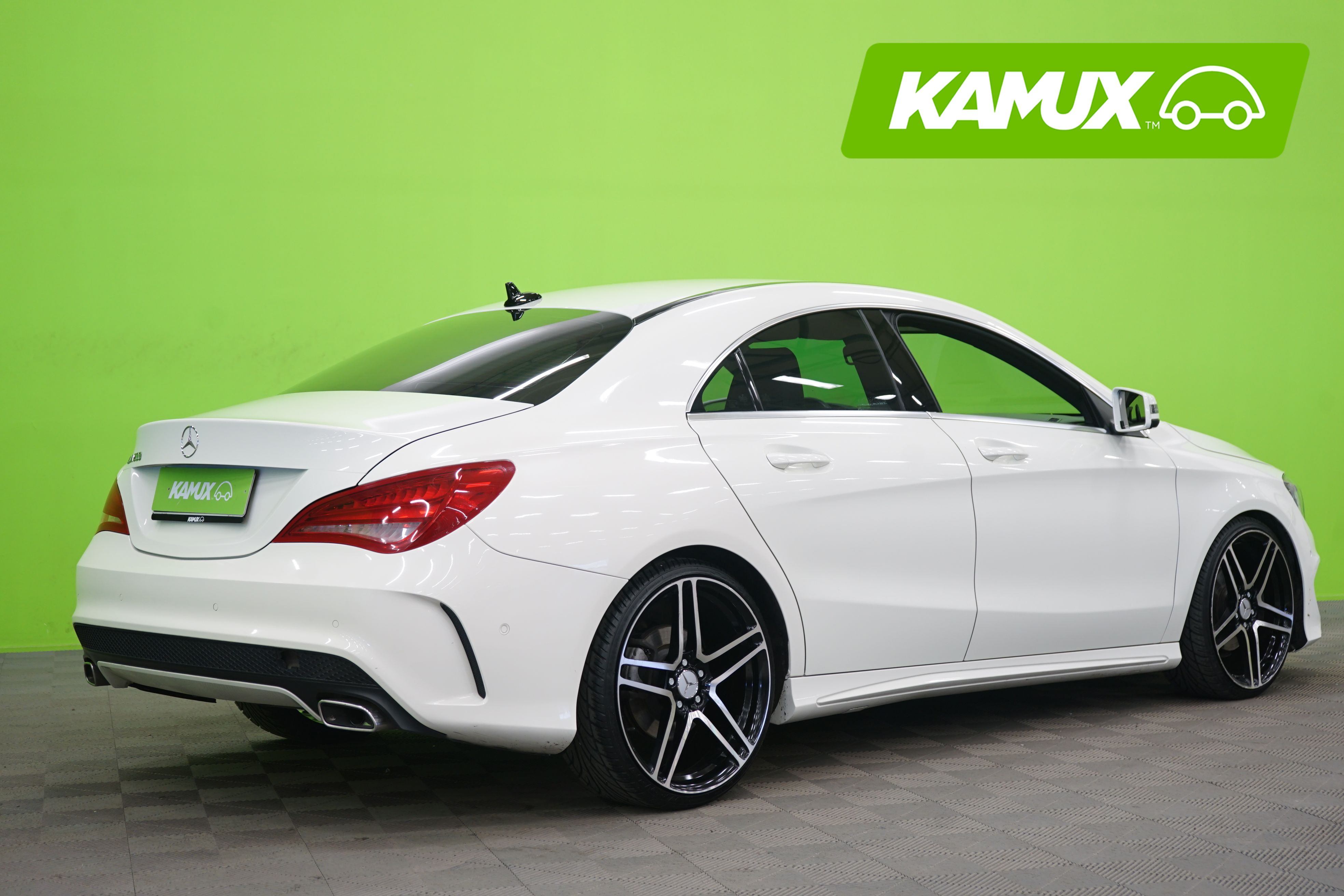 Mercedes-Benz CLA 2013