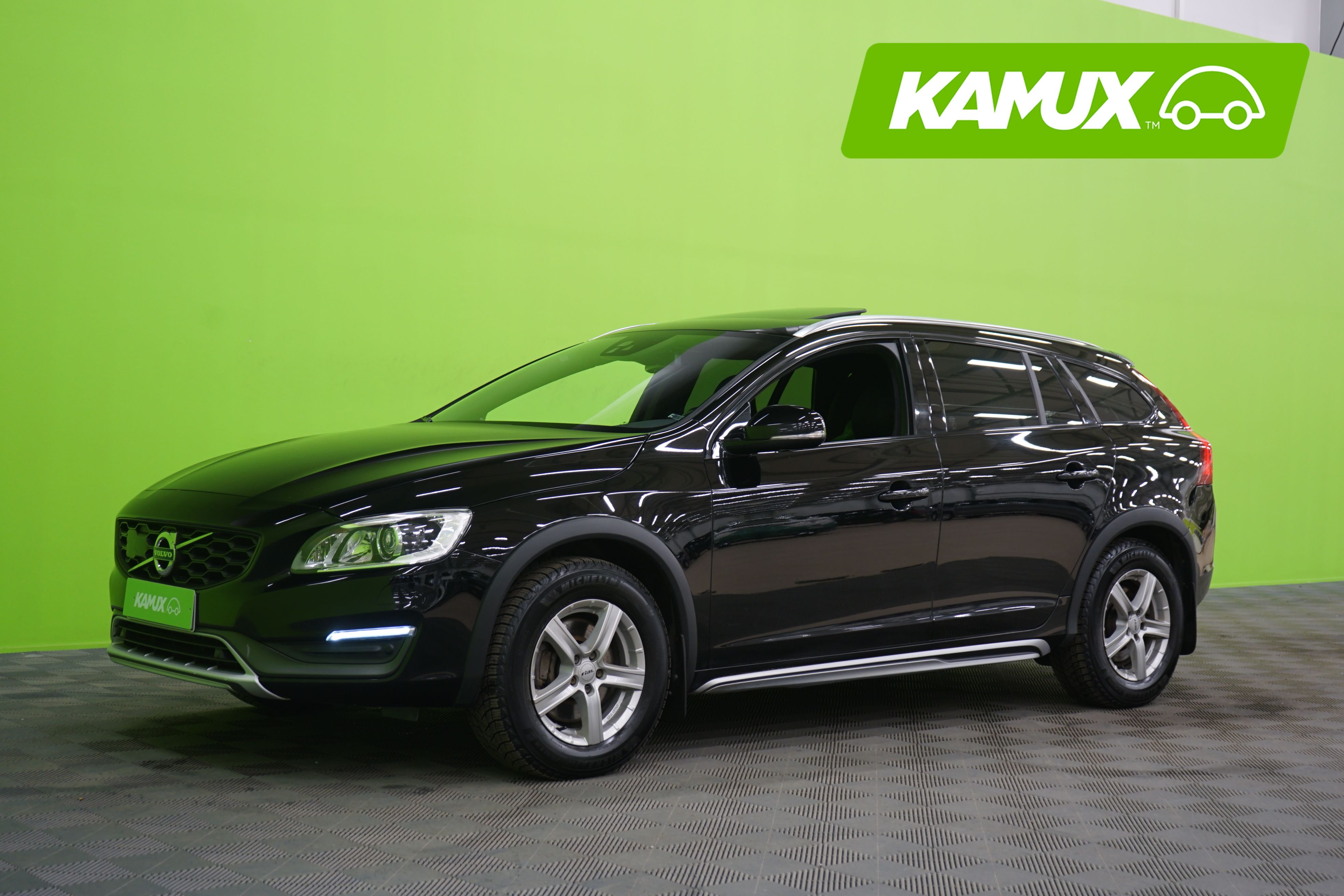 Volvo V60 Cross Country 2016