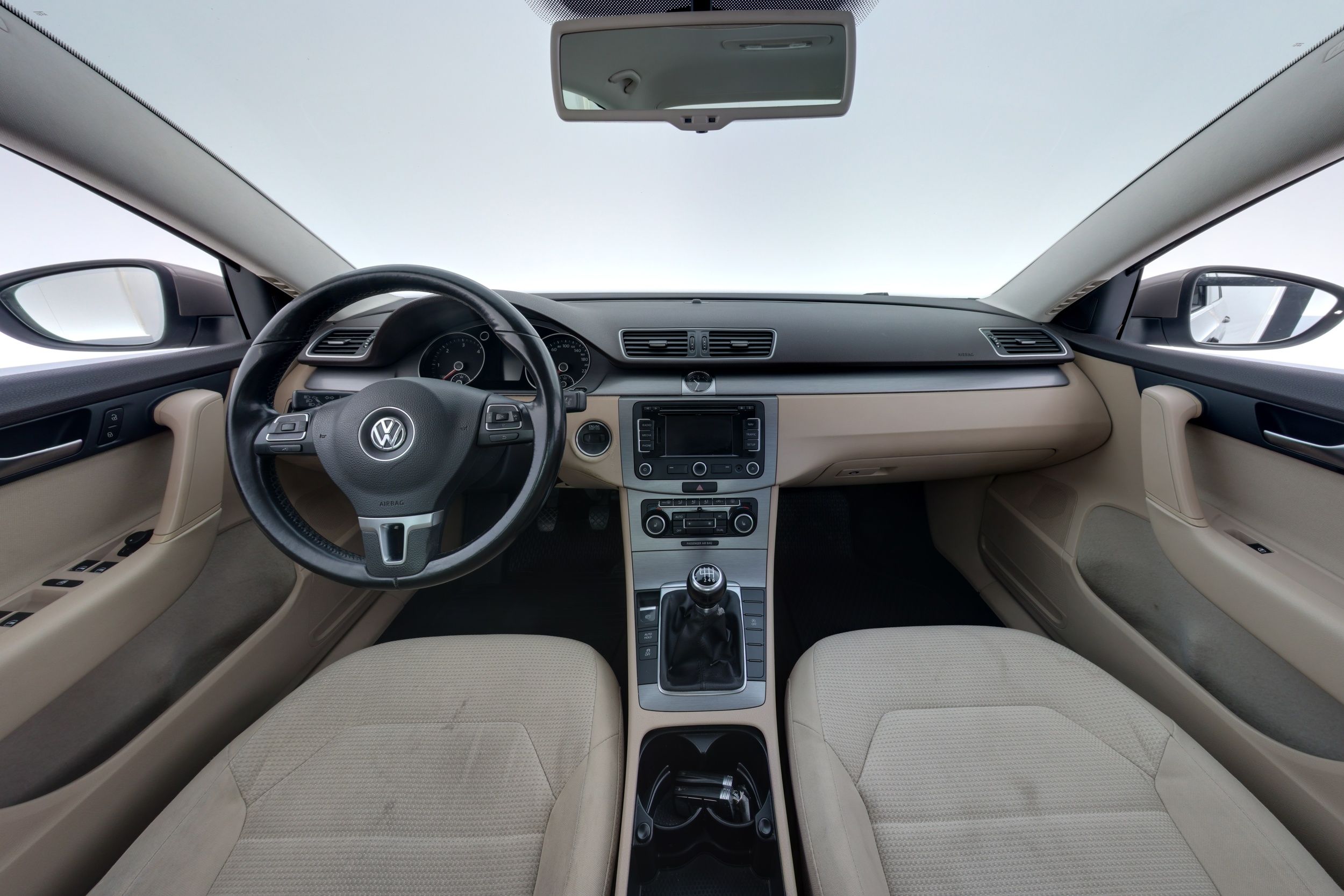 Volkswagen Passat 2011