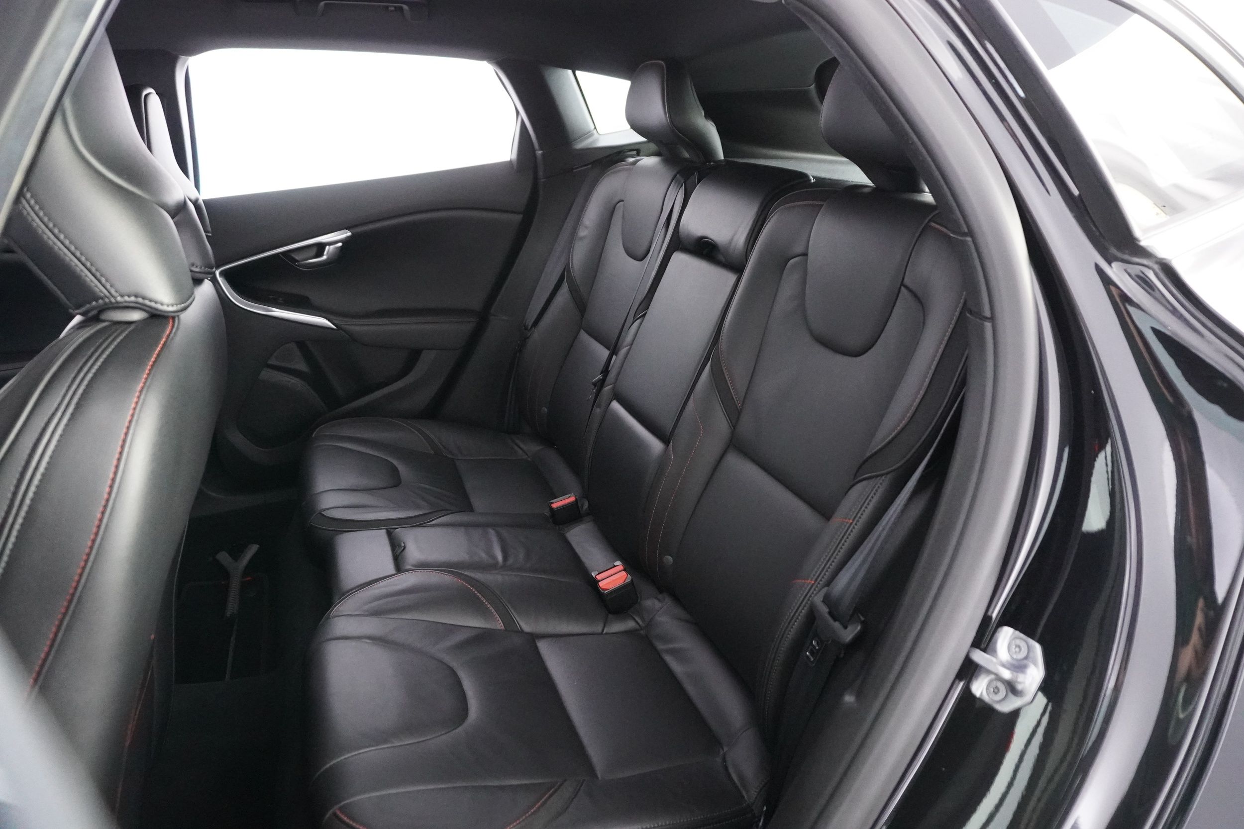 Volvo V40 2015