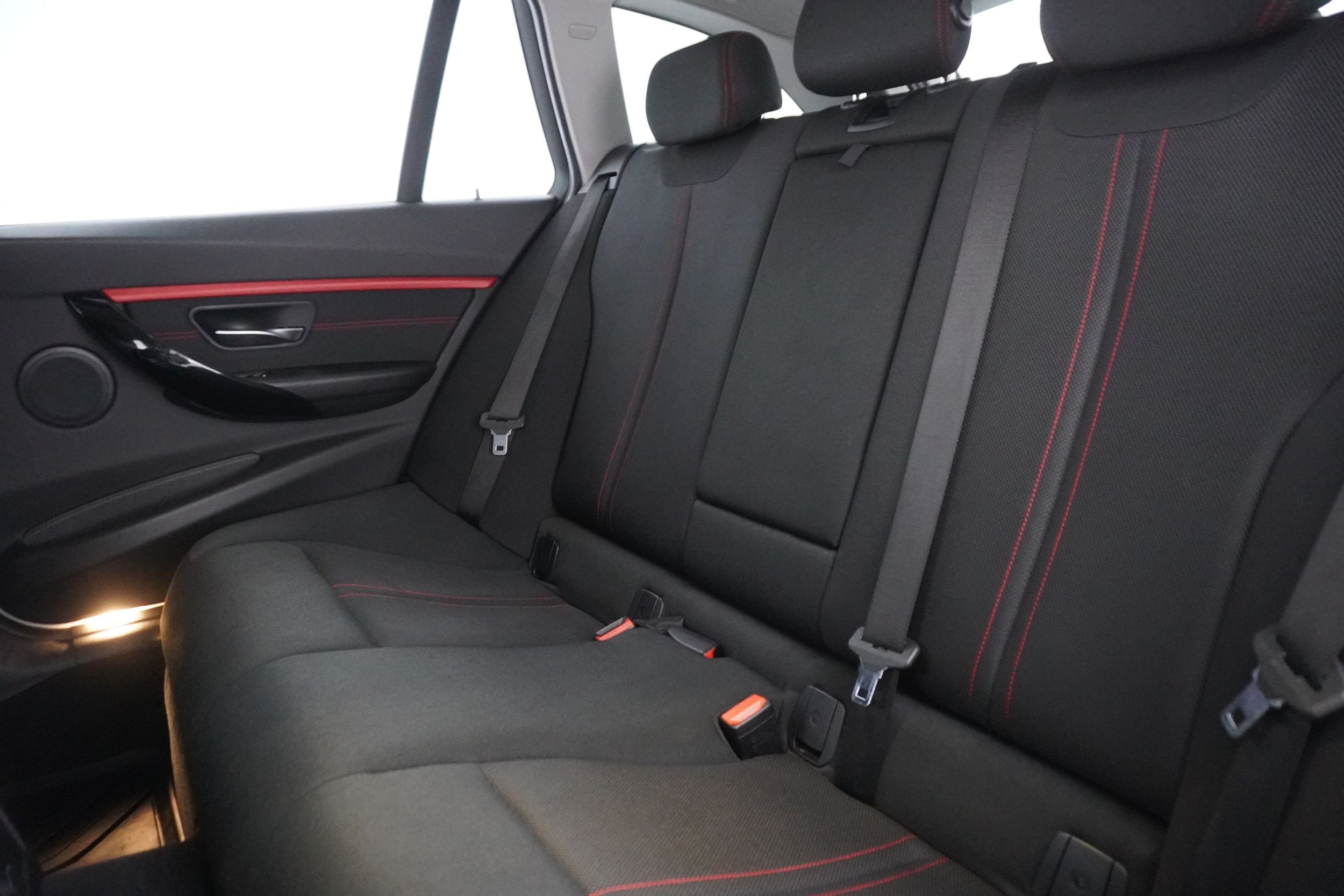 BMW 320 2017