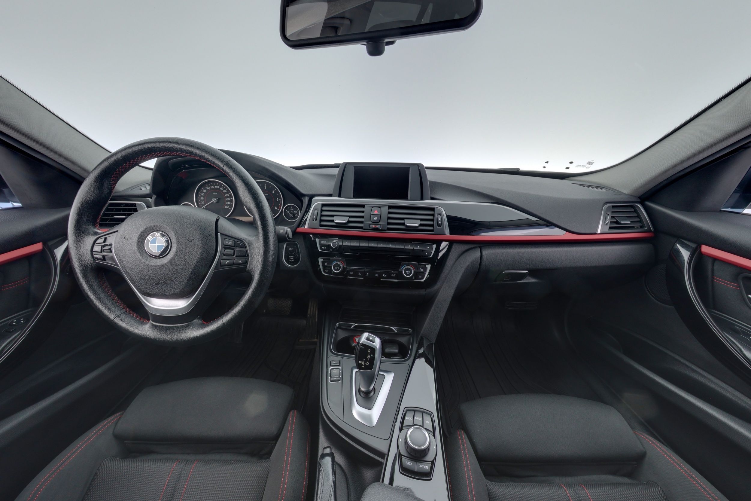 BMW 320 2017