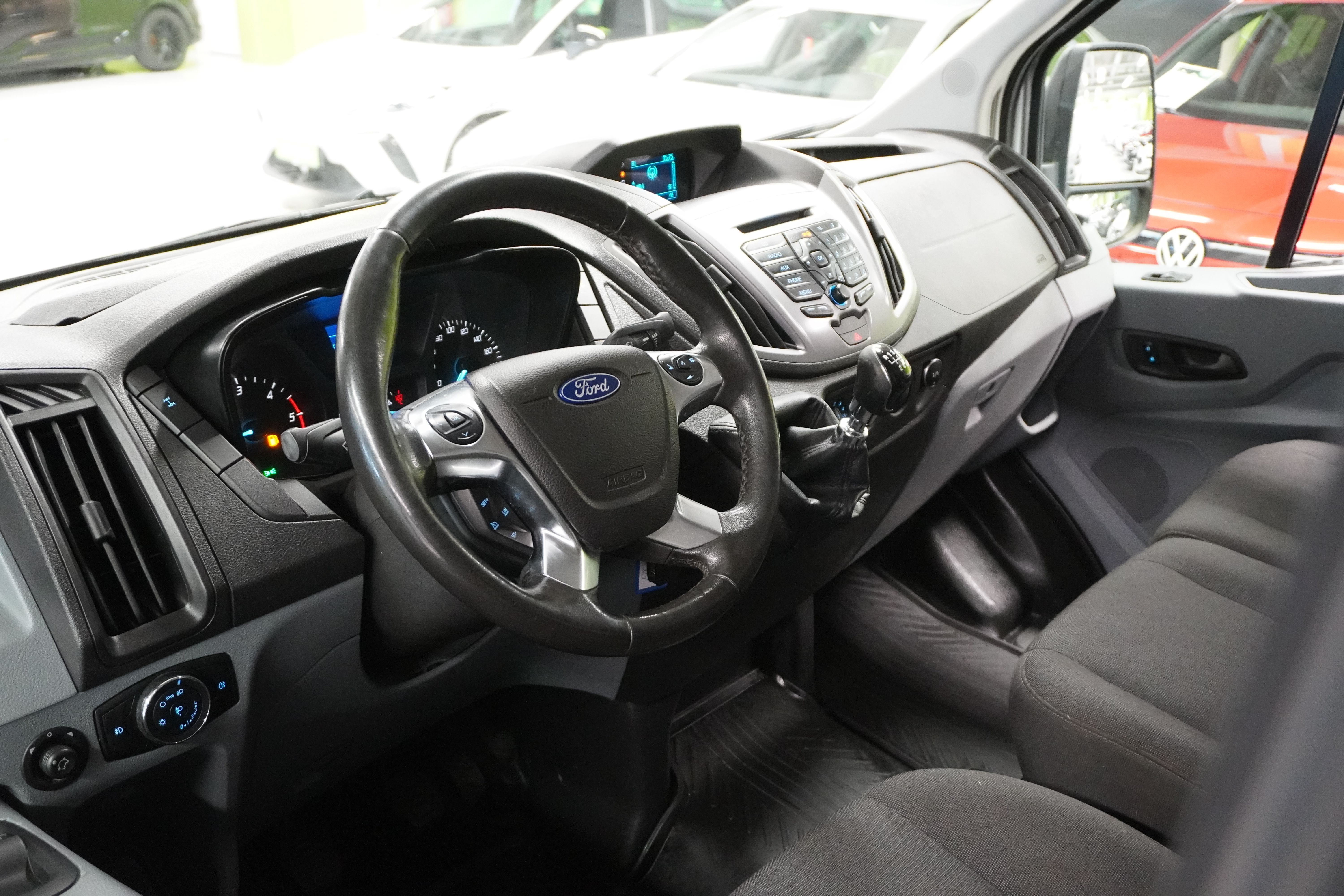 Ford Transit 2016