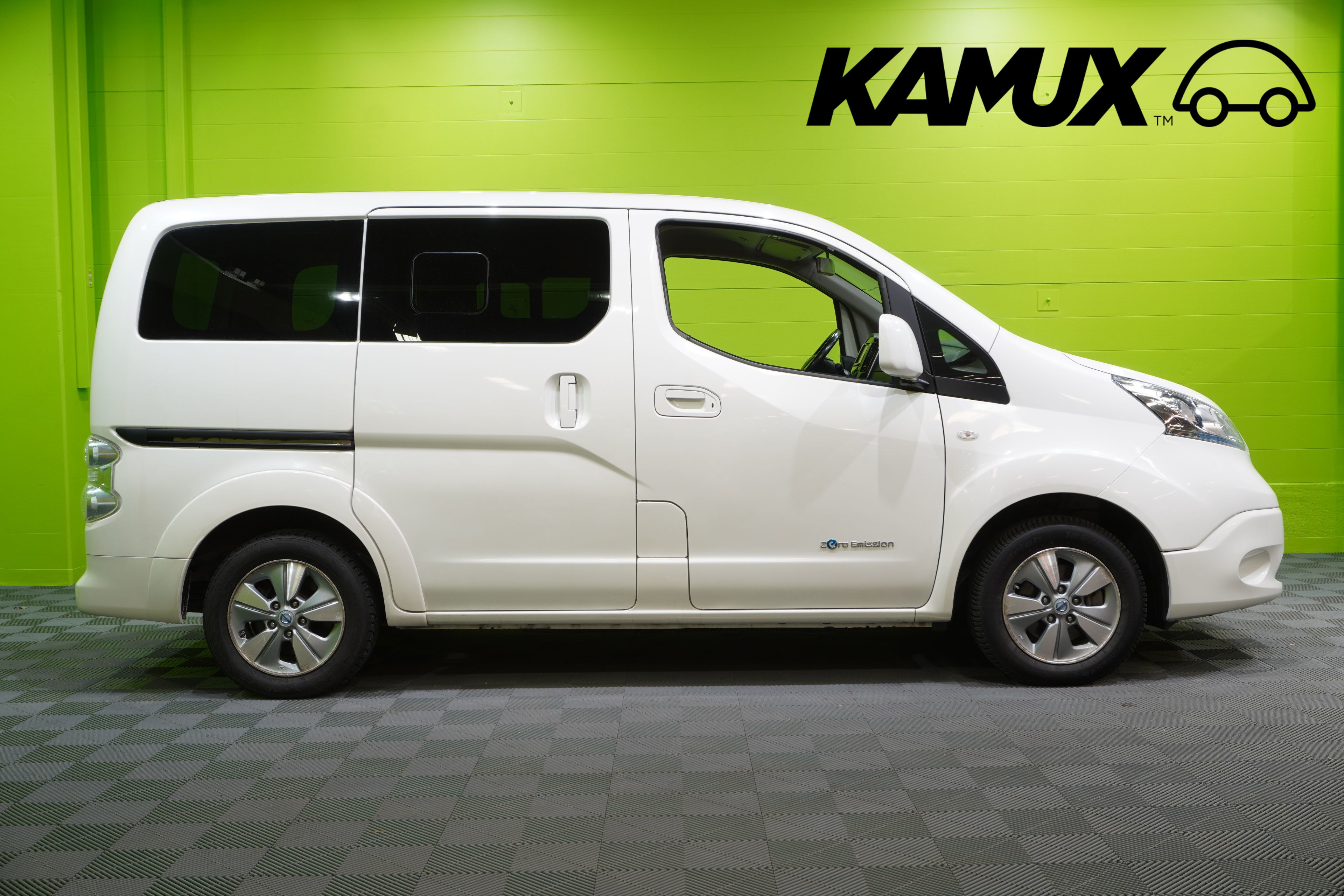 Nissan e-NV200 2015