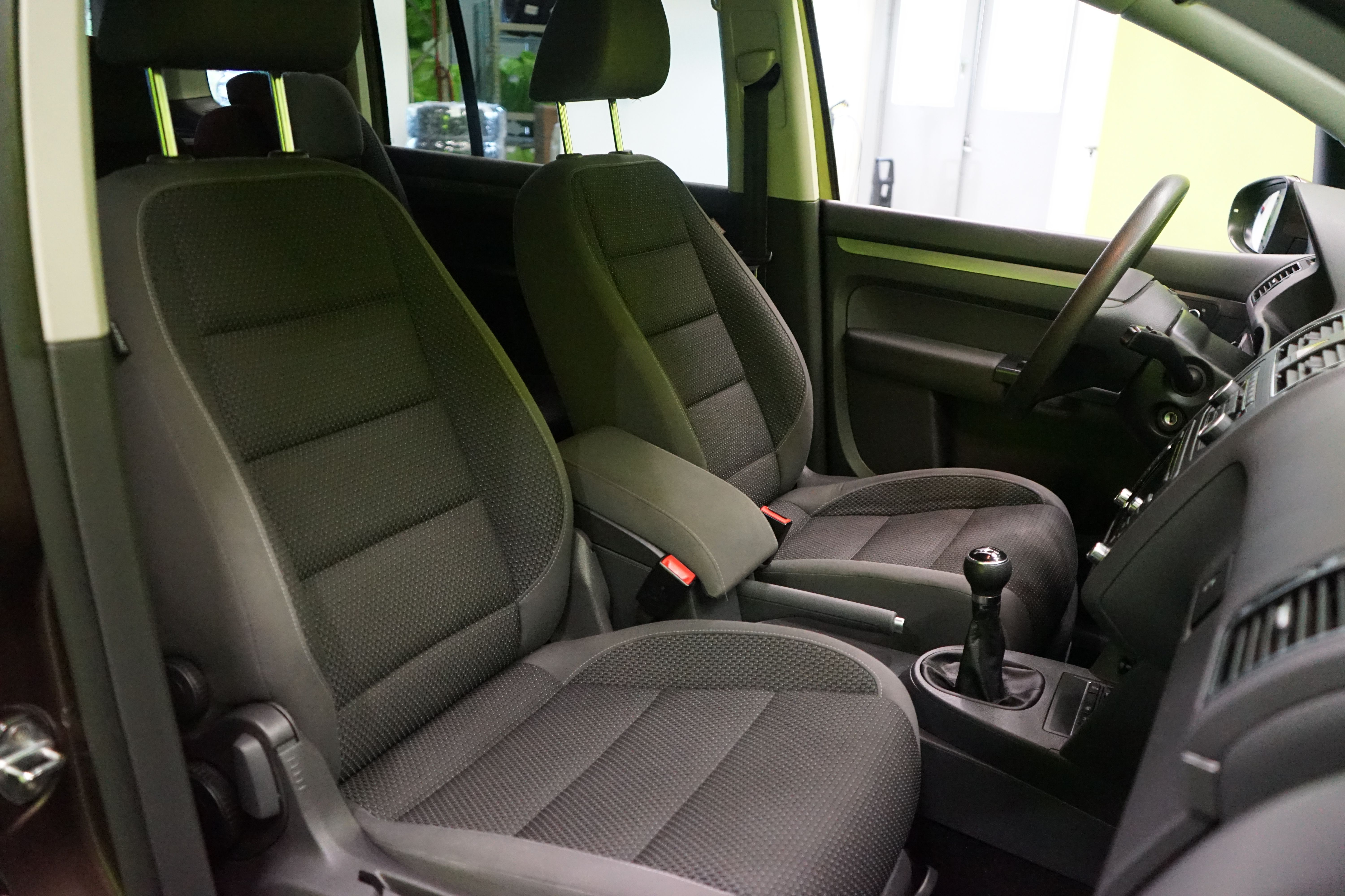 Volkswagen Touran 2011