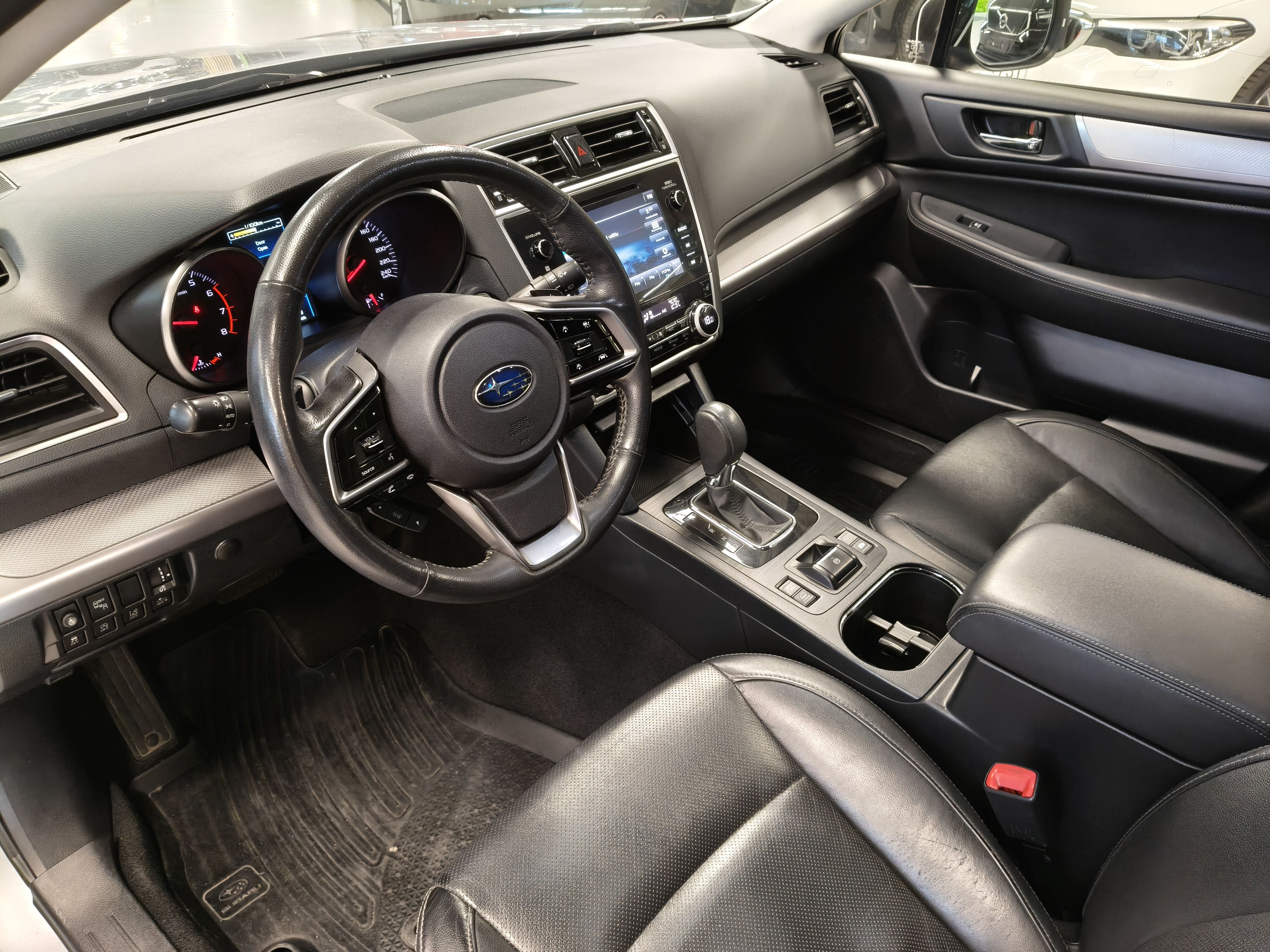 Subaru Outback 2018
