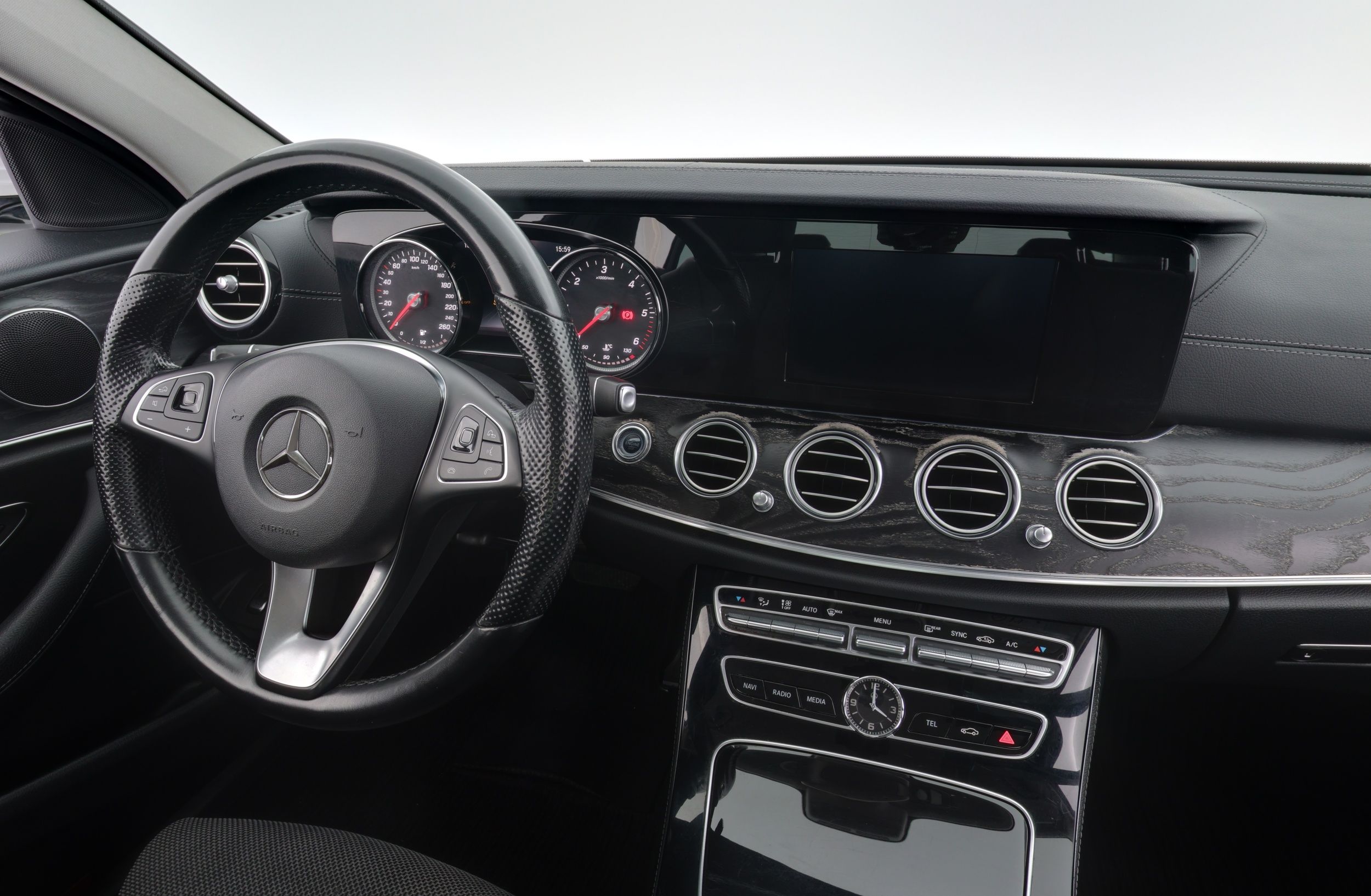 Mercedes-Benz E 2017