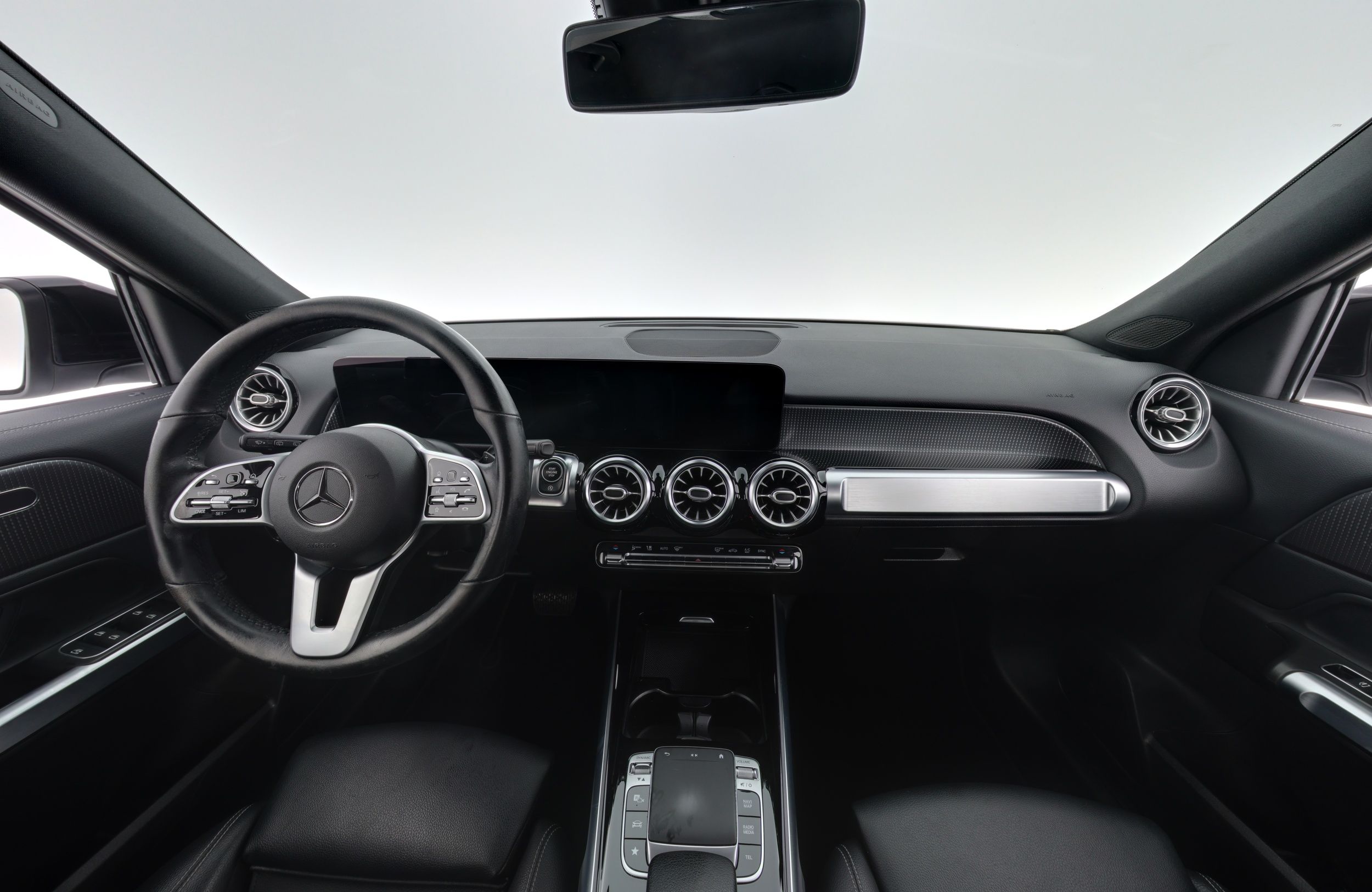 Mercedes-Benz GLB 2021