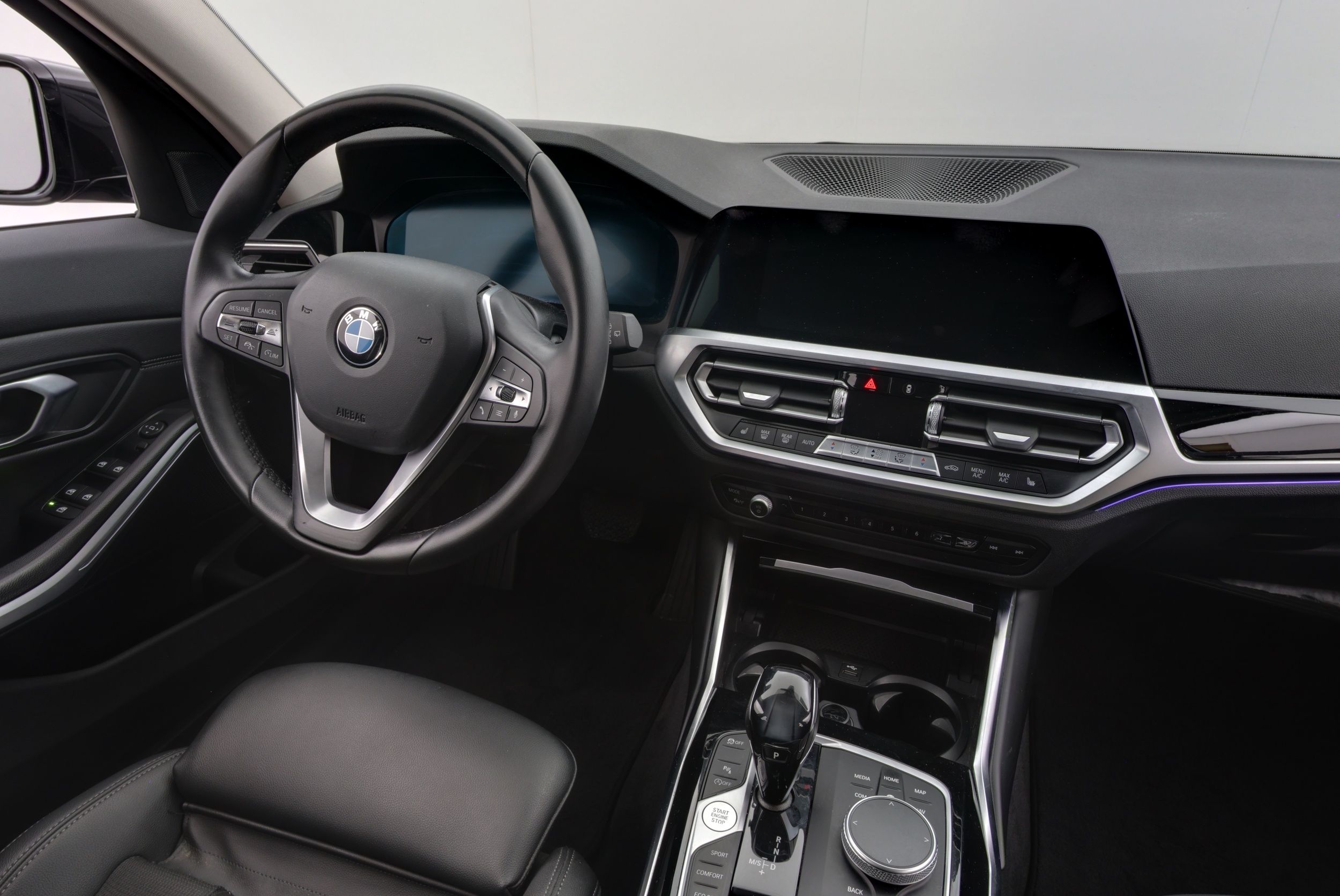 BMW 320 2021