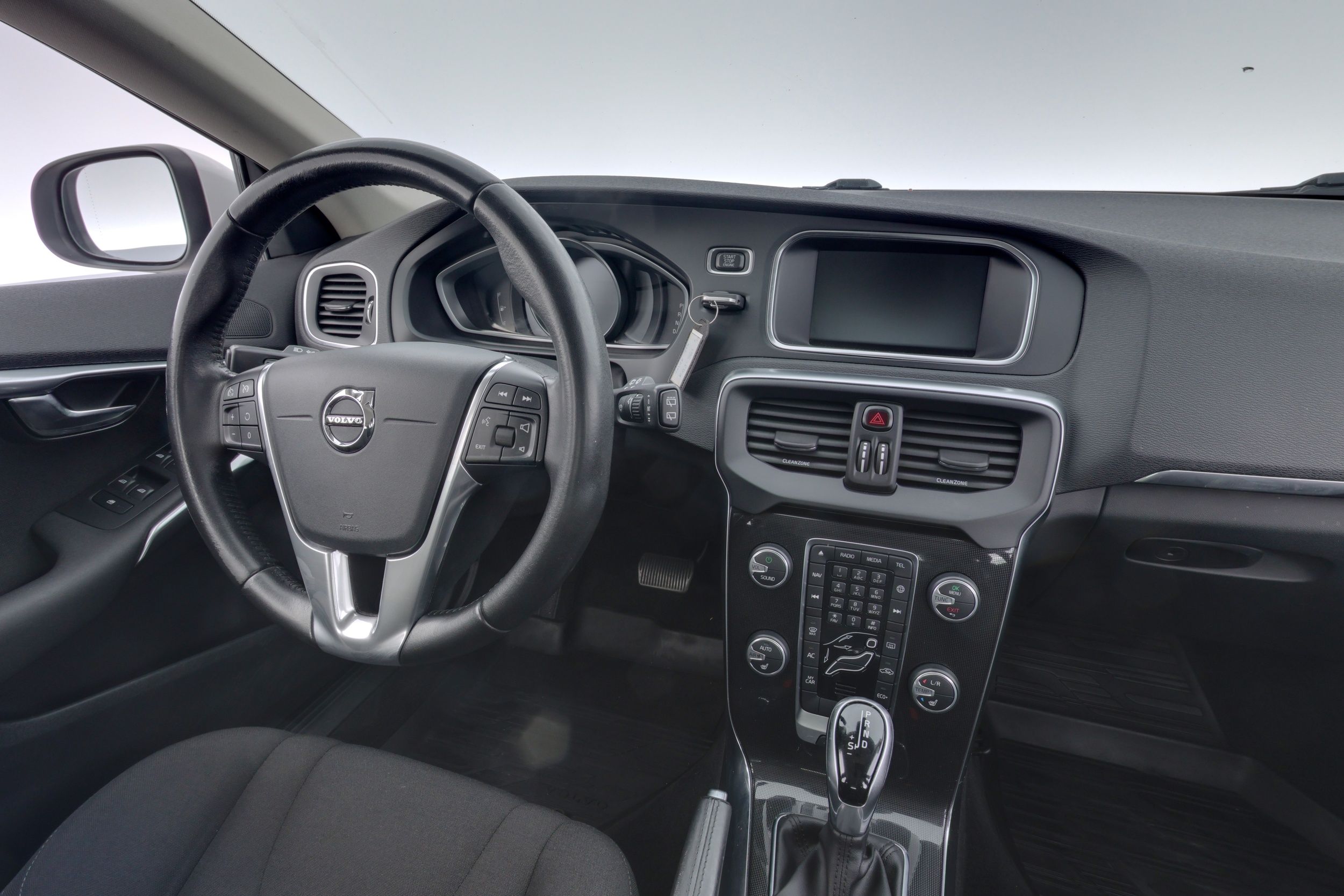 Volvo V40 2017