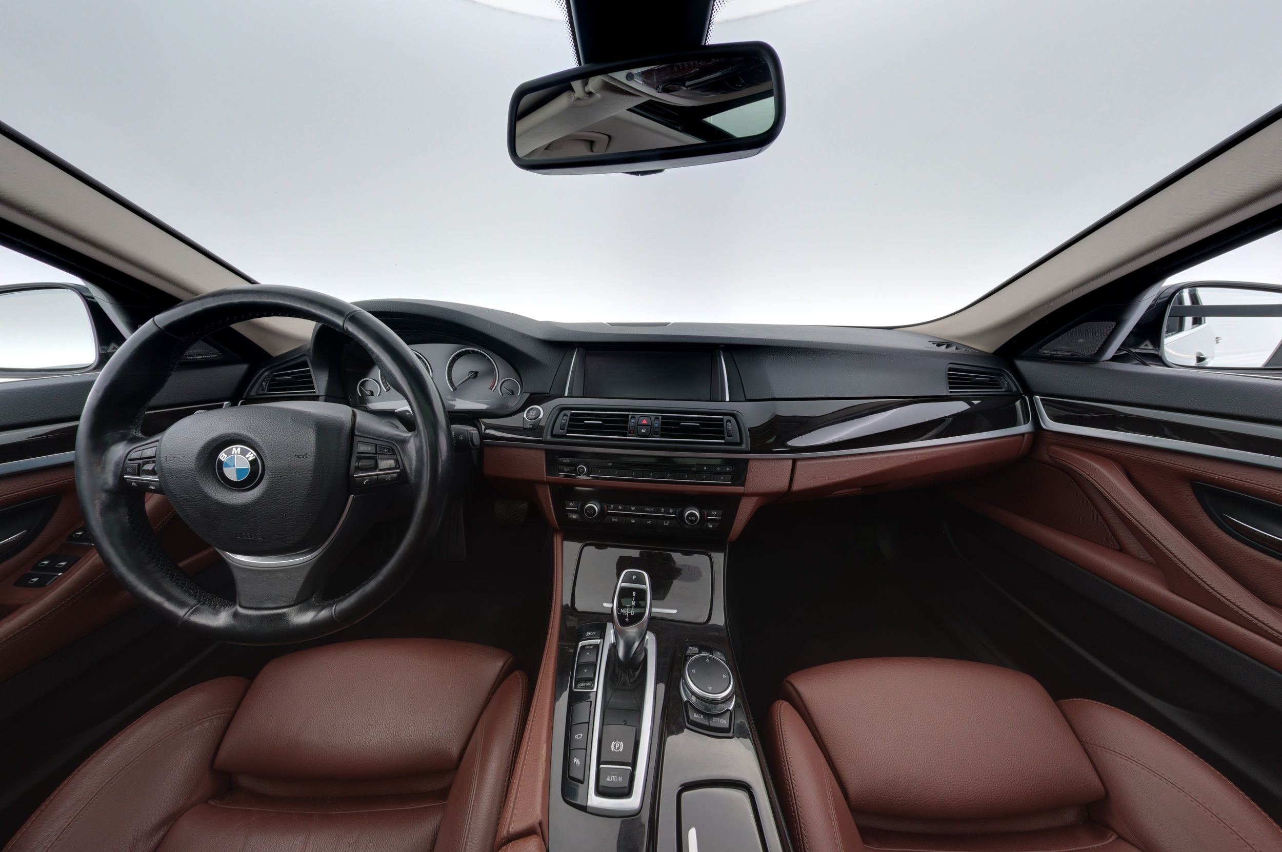 BMW 530 2015