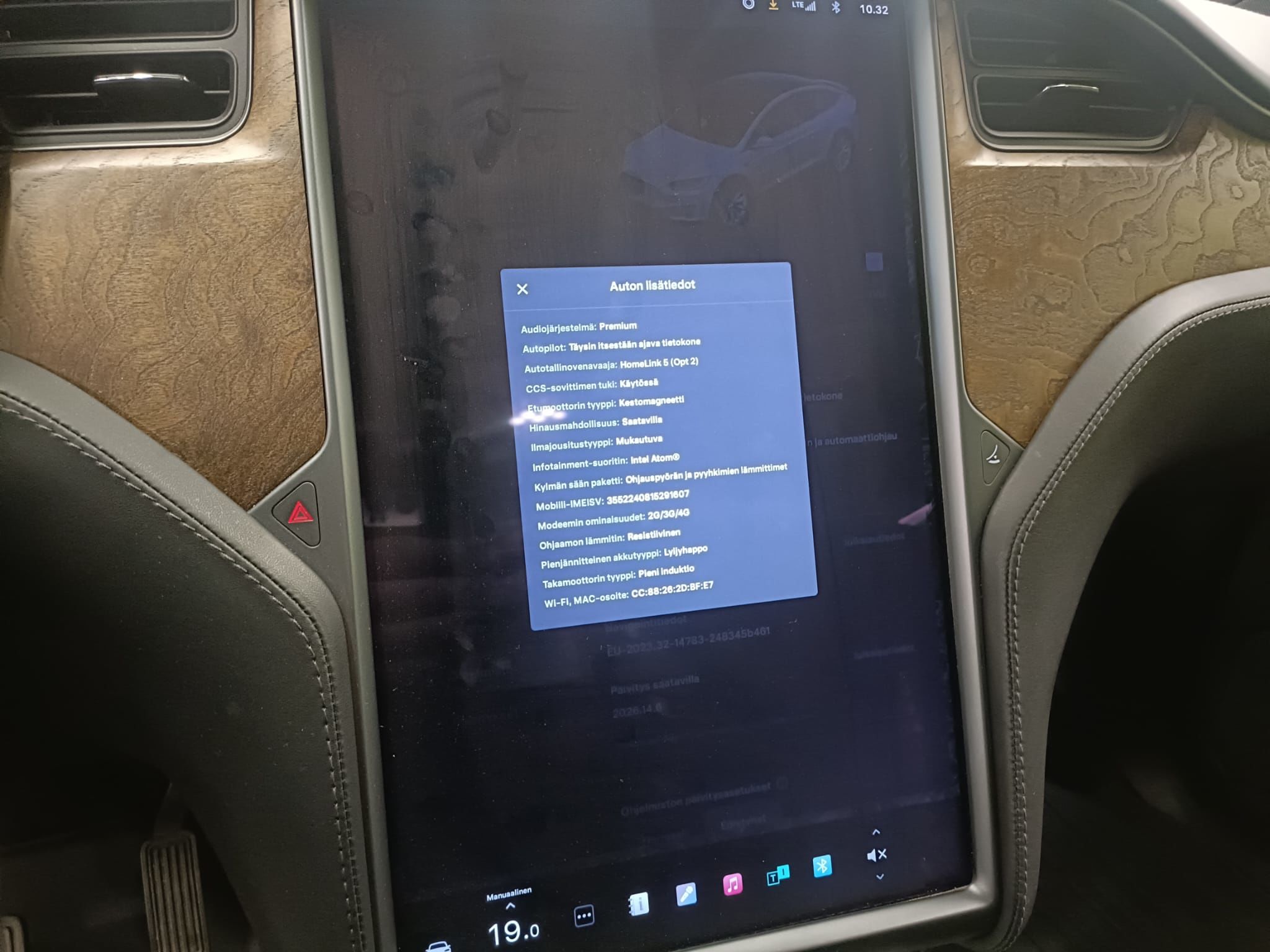 Tesla Model X 2020