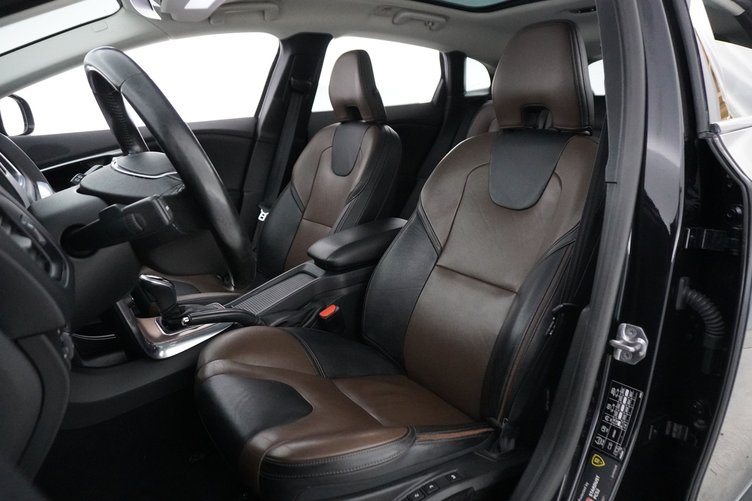 Volvo V40 Cross Country 2014